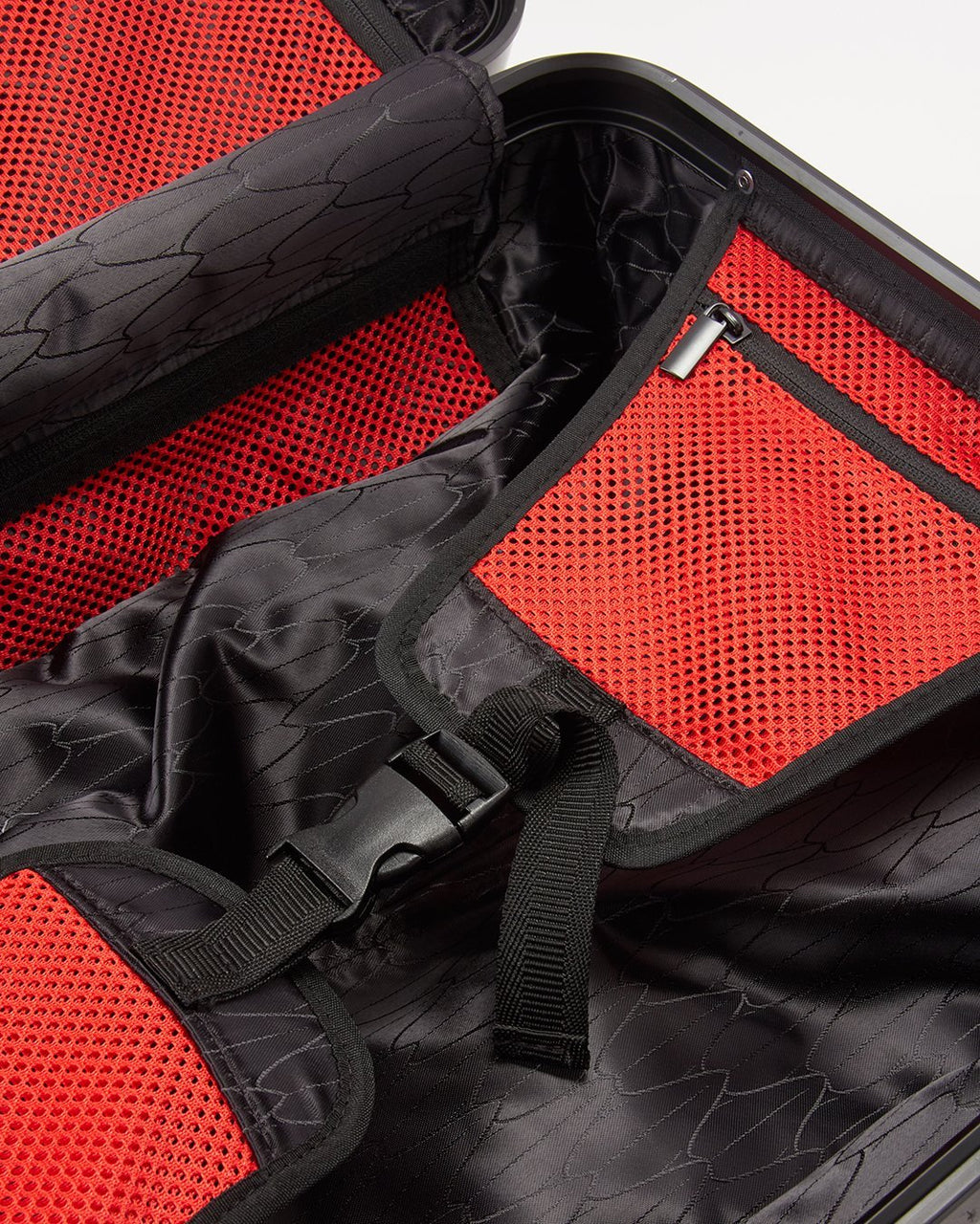 SHARKITECTURE MOLDED 22” CARRY-ON LUGGAGE