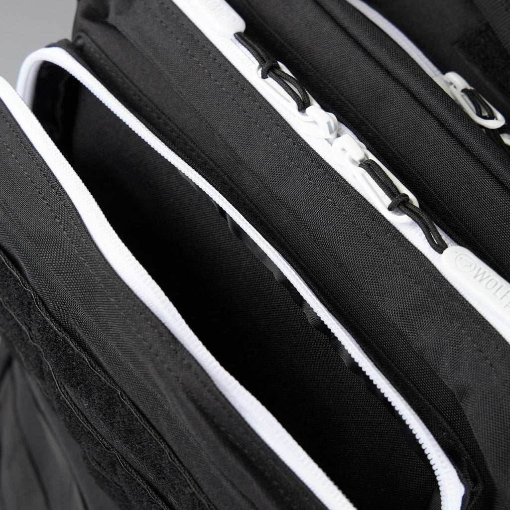 35L Backpack Power Slap Black