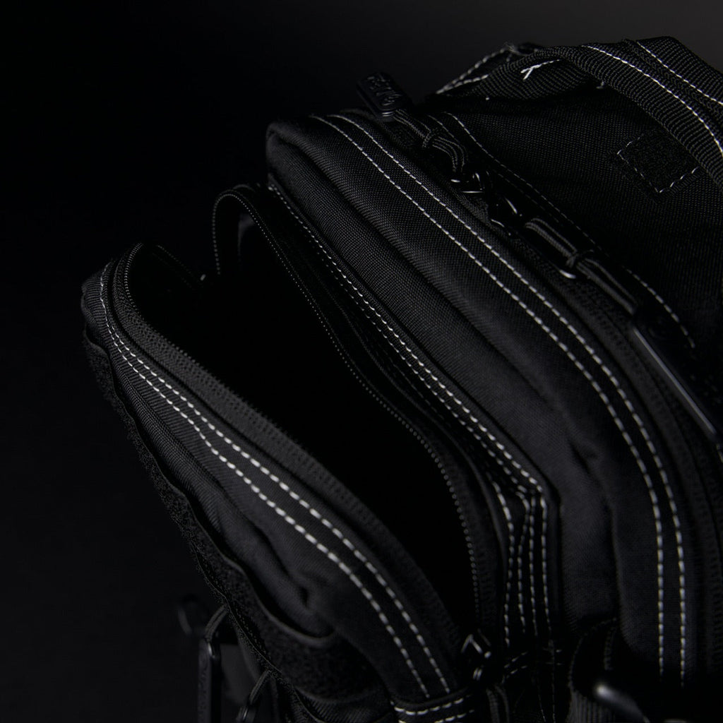 9L Backpack Mini Black Phantom