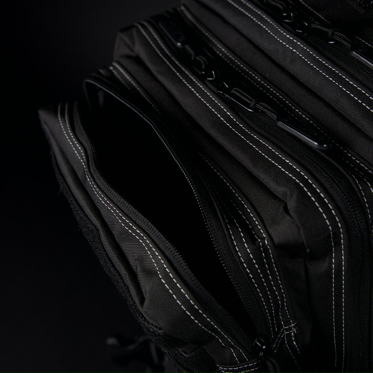 35L Backpack Black Phantom