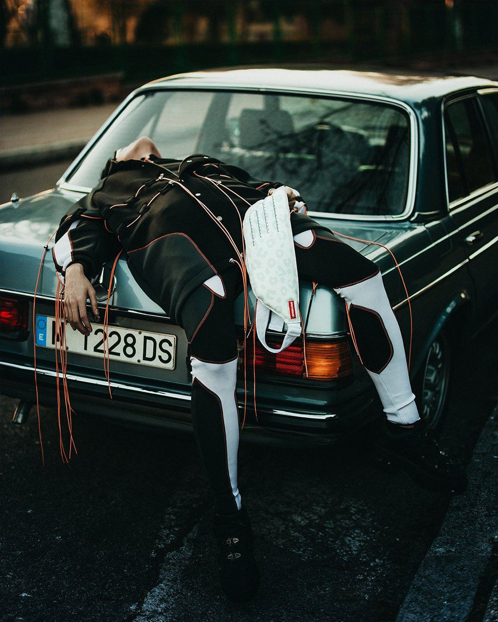 THE WINGS TO THE FUTURE CROSSWING