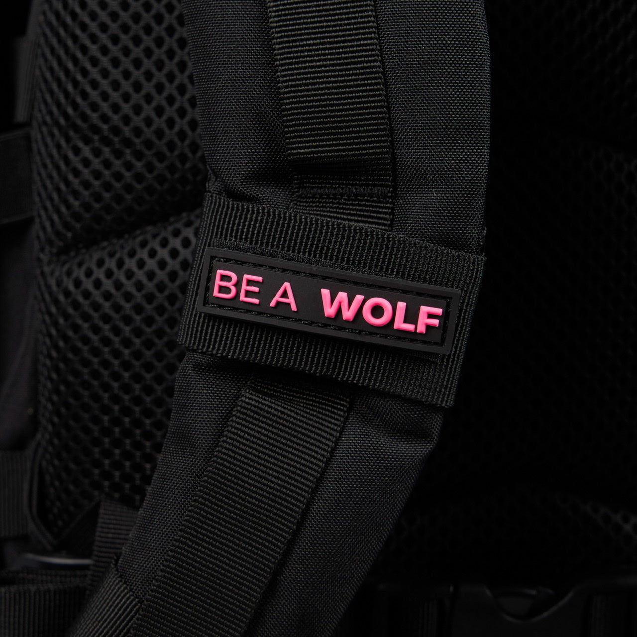 35L Black Neon Pink Meal Prep Management