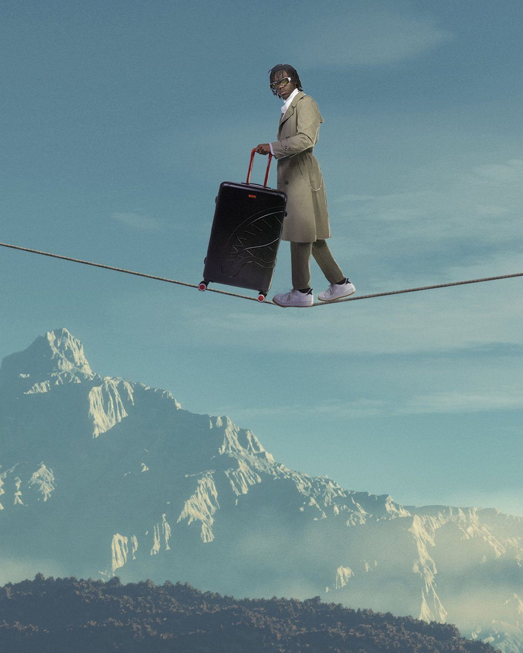 SHARKITECTURE MOLDED 2 PC LUGGAGE SET