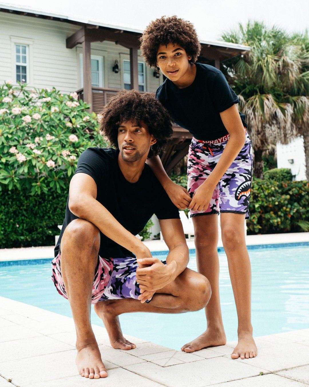 SPLIT CAMO CORTO SWIM TRUNKS