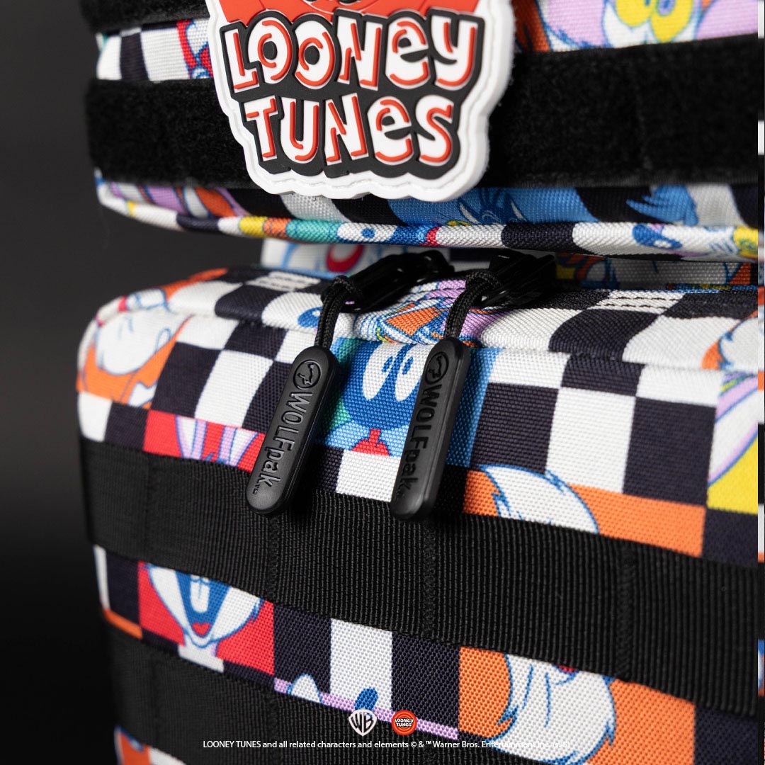 35L Backpack Looney Tunes