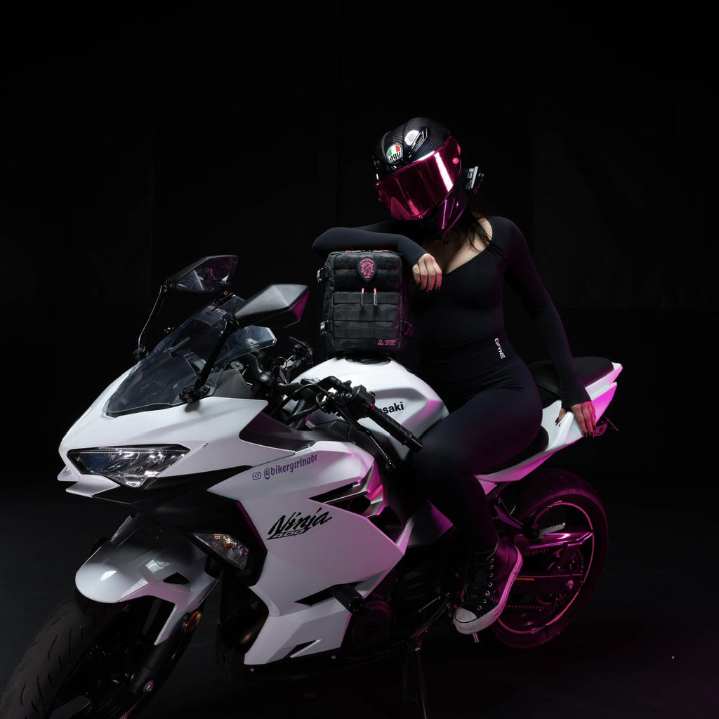 9L Backpack Mini Black Hearts