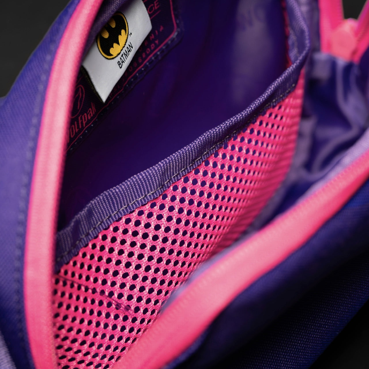 Crossbody Pack Neon Batman