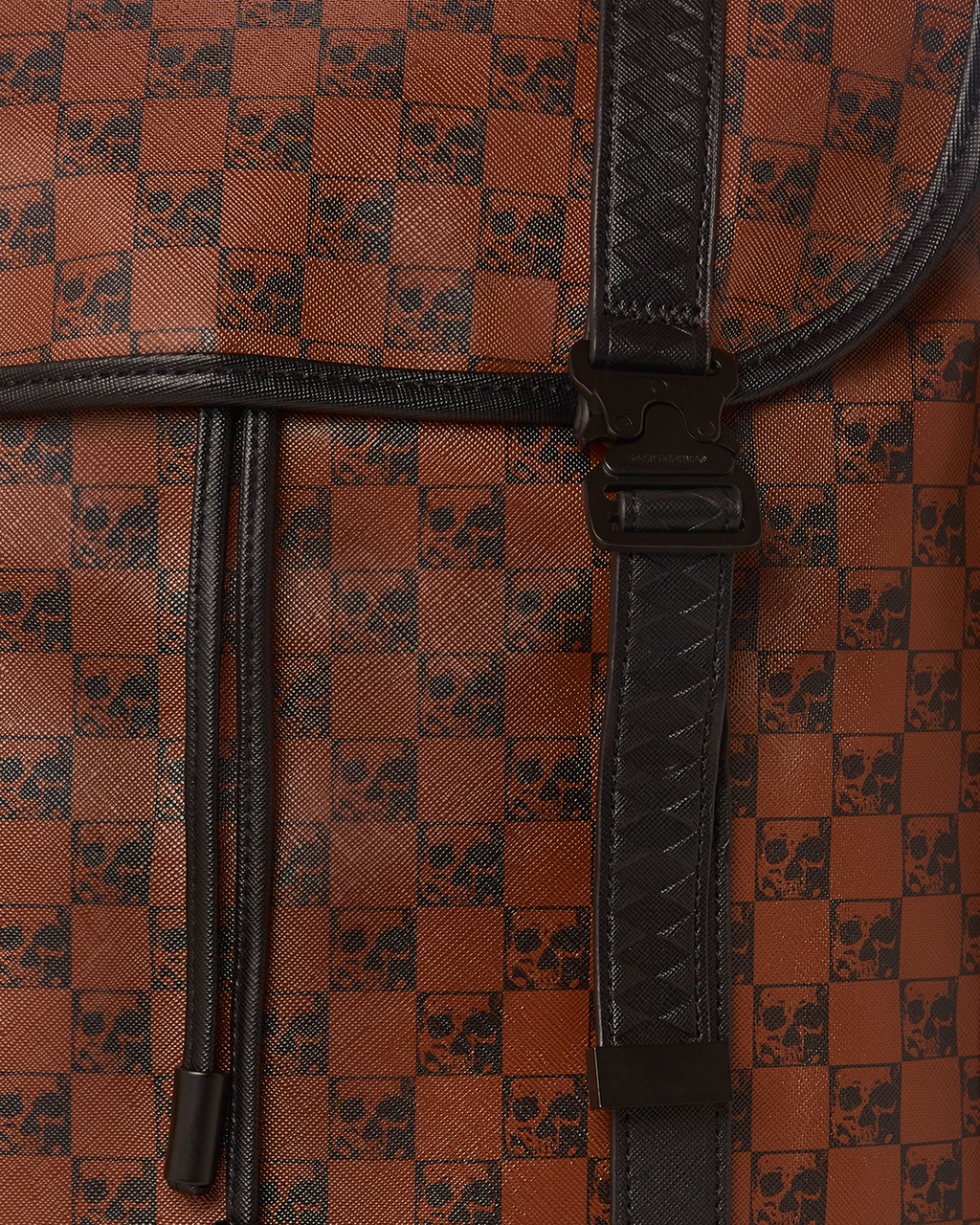 SHARKS AND SKULLS MONTE CARLO