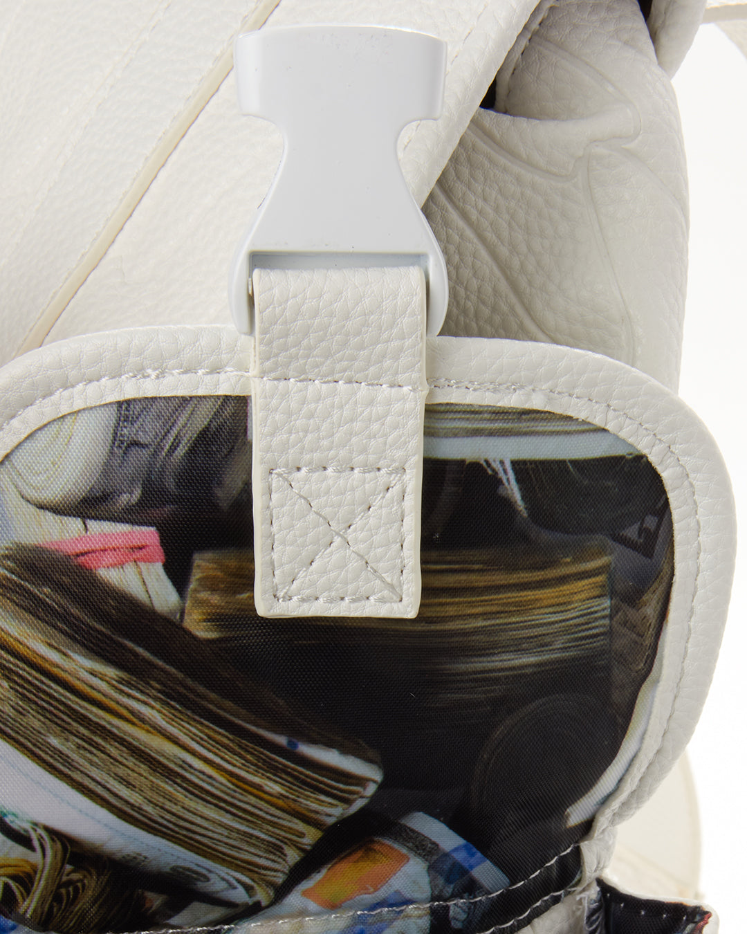 SHARKS OF THE WORLD MONTE CARLO