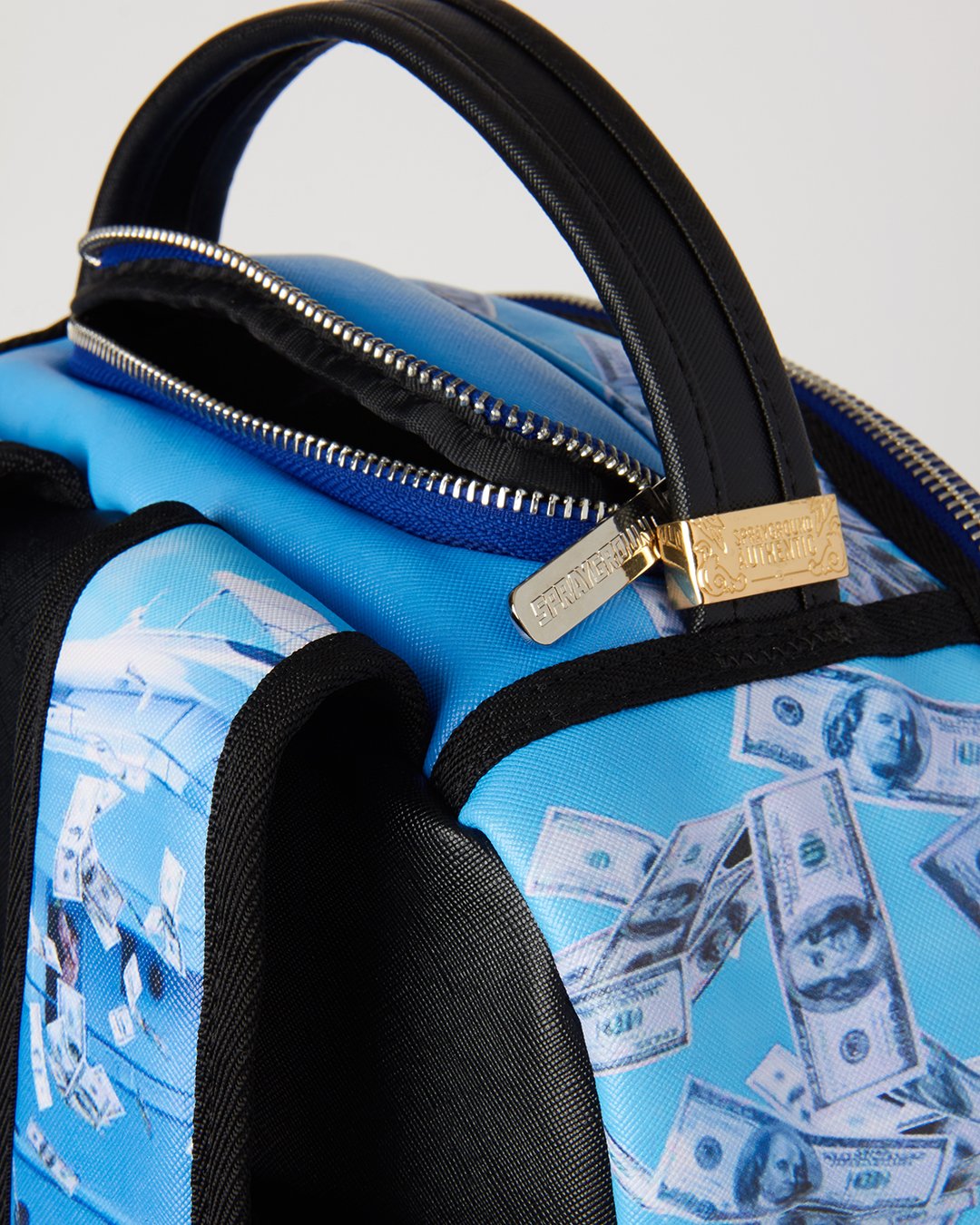 THE SHARK PARTY BACKPACK (DLXV)