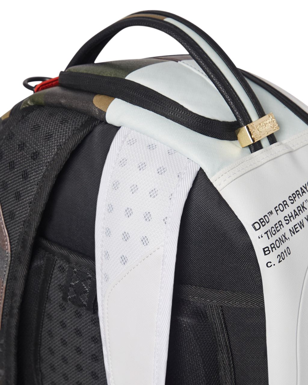 SPLIT WEIRD BACKPACK (DLXV)