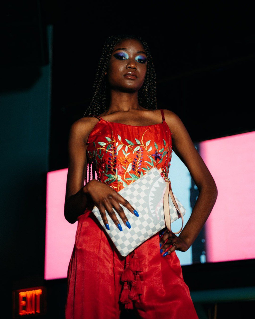 ROSE ALL DAY LA PALAIS CROSSOVER CLUTCH