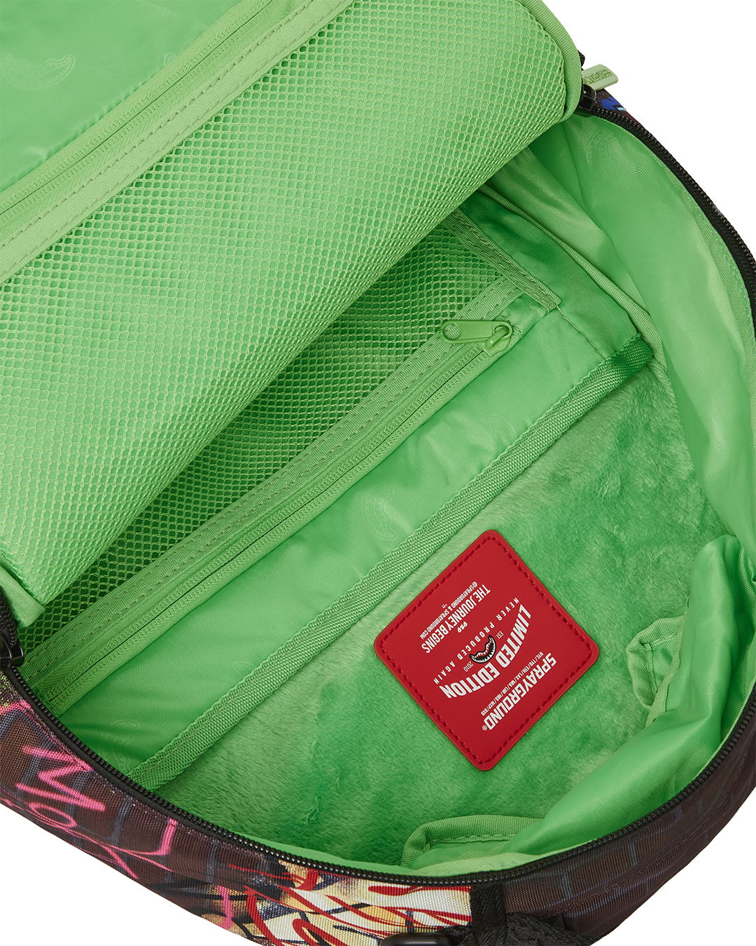 RICK AND MORTY STREET ARTISTS (DLXR)