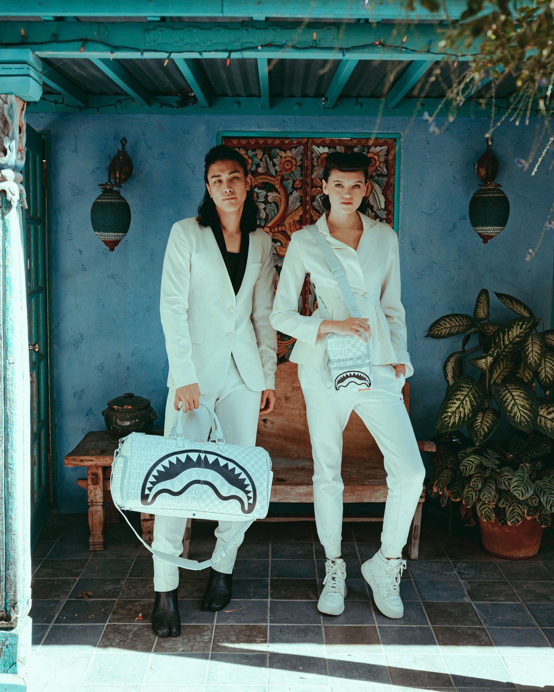 SPLIT THE CHECK (PEARL) SLING