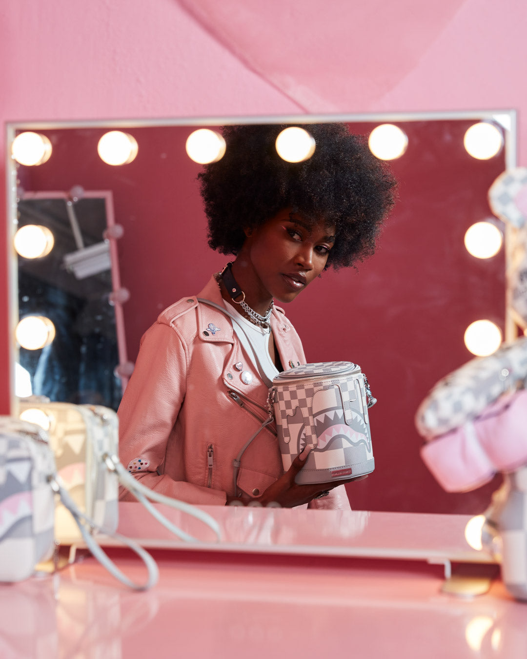 XTC LA PALAIS PAINTBUCKET BAG