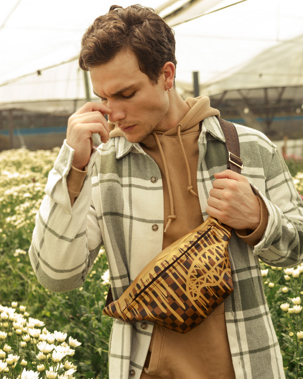 PARIS PAINT SAVVY CROSSBODY