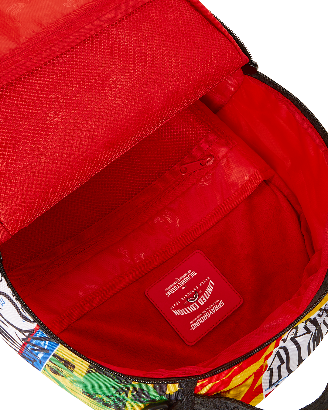 OFF THE LEASH スプレーグラウンド (DLXR)