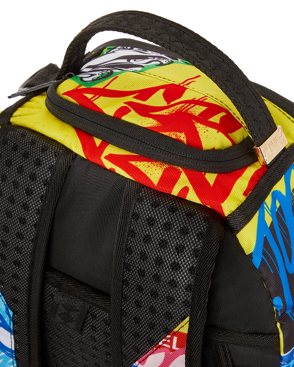 PAY NO ATTENTION (DLXR)