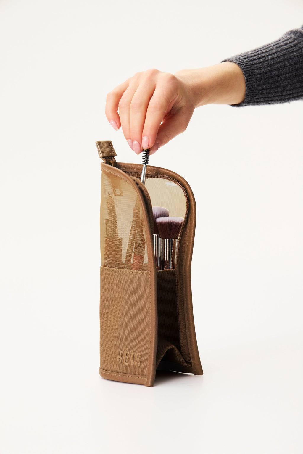 Resale The Makeup Brush Pouch in Camel