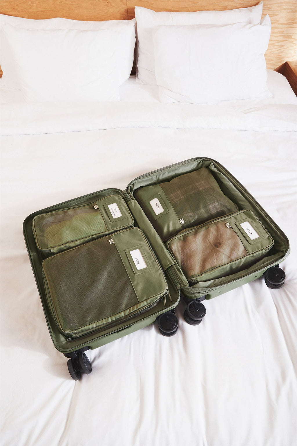 Resale The Compression Packing Cubes 4 pc in Olive