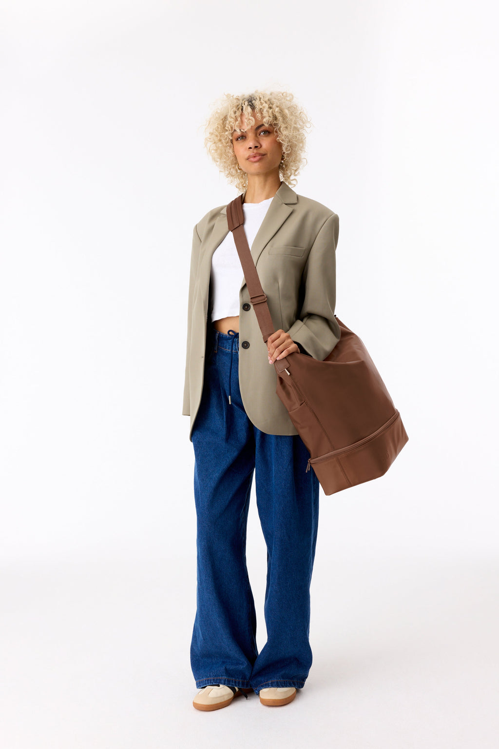 Resale The Day Tripper in Maple