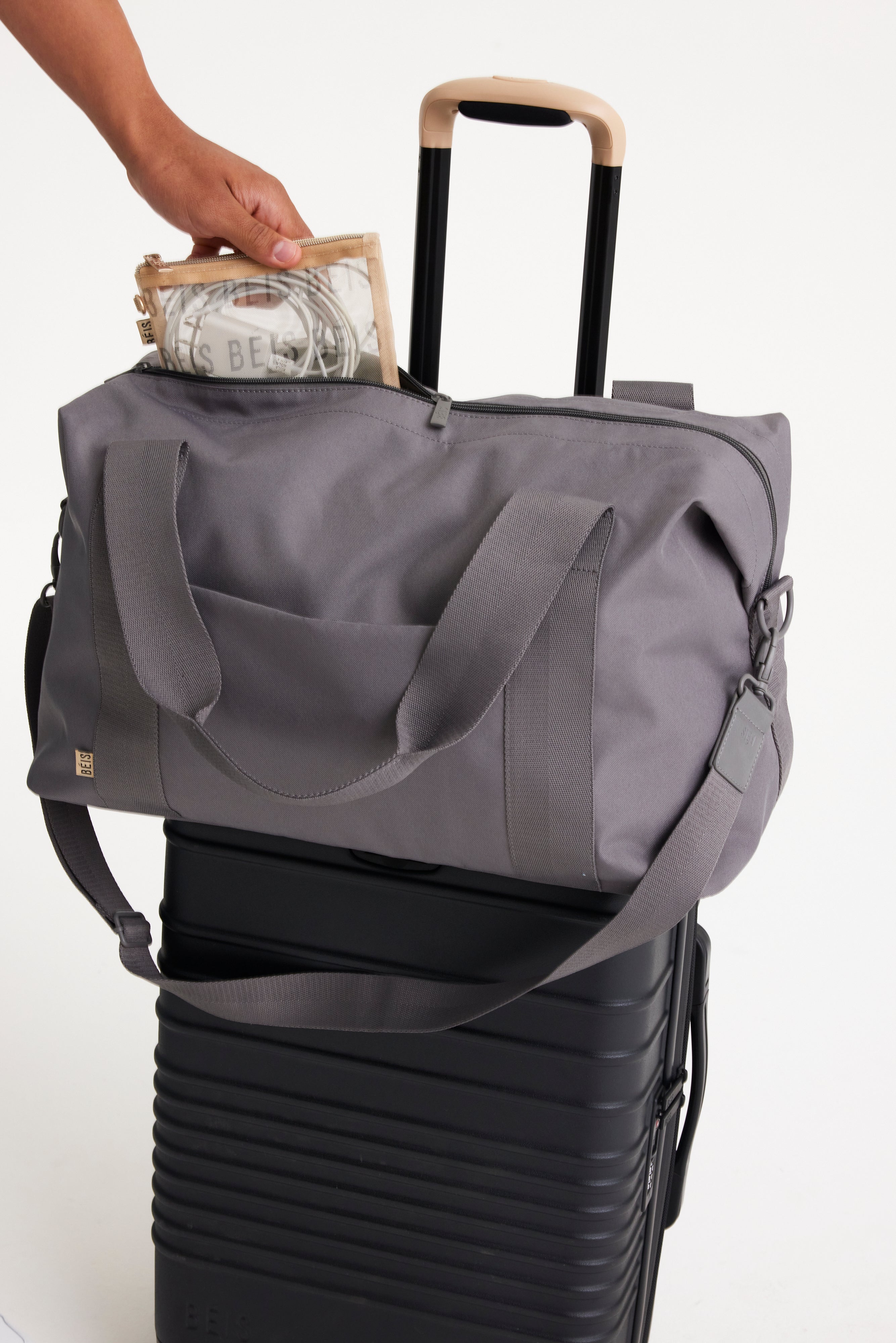 Resale The BÉISics Duffle in Grey