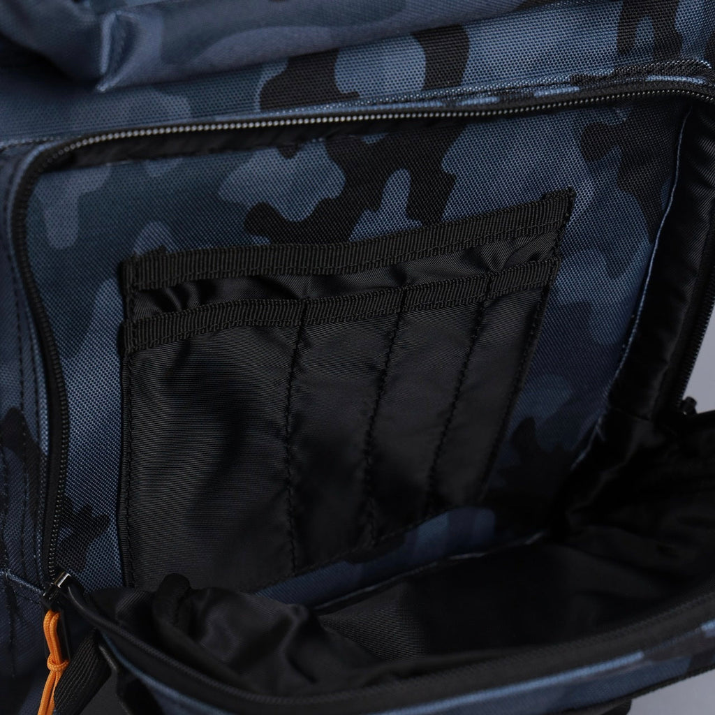 35L Backpack Black Camo Orange