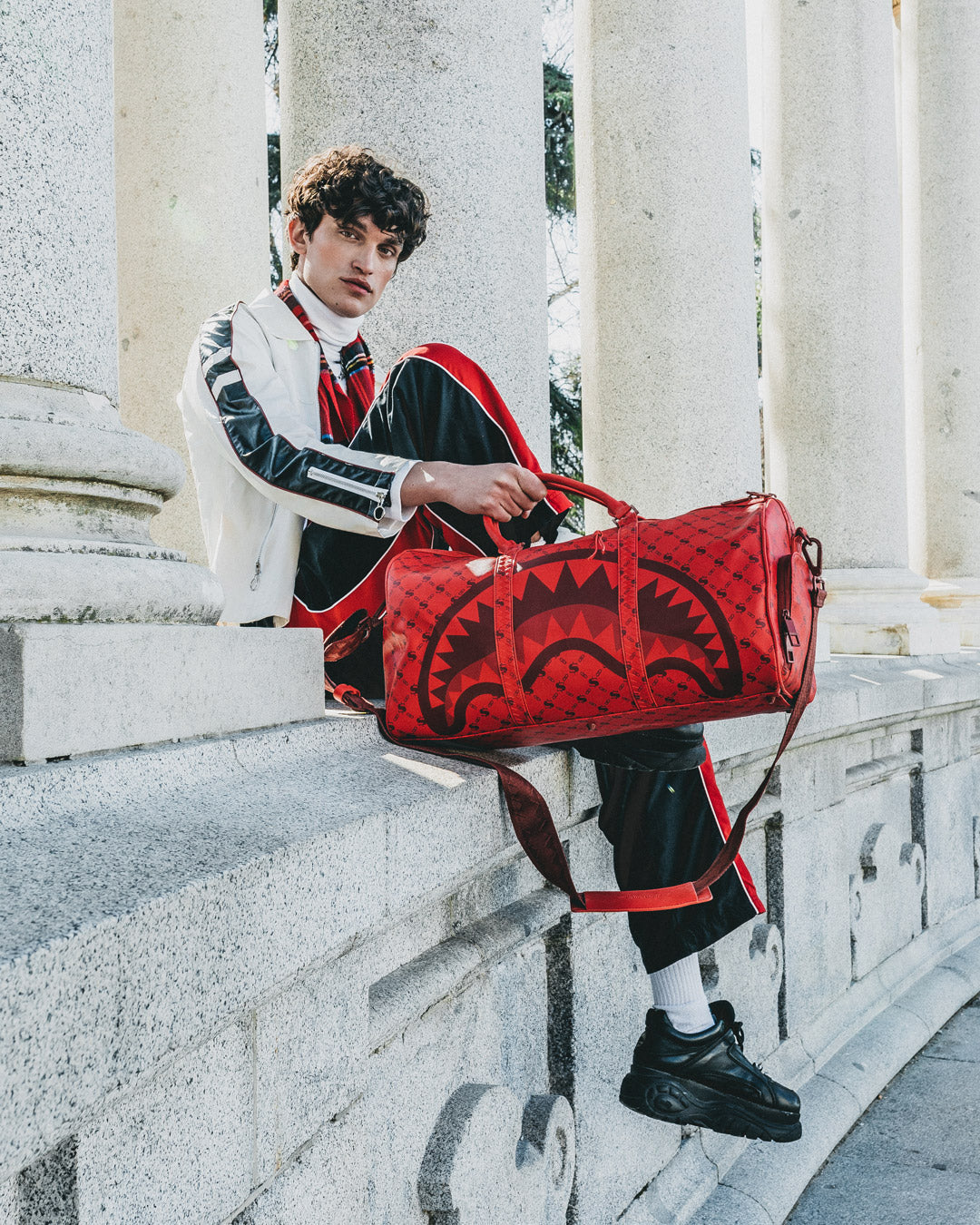 MONEY PATTERN BRICK DUFFLE