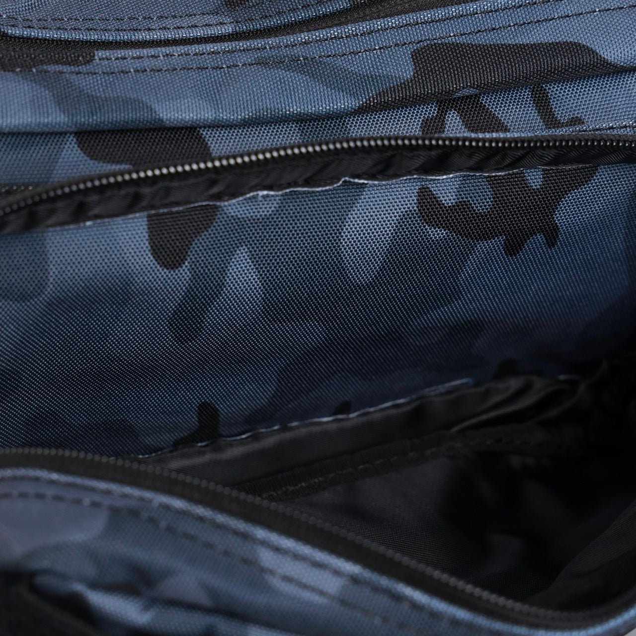 35L Backpack Black Camo Orange