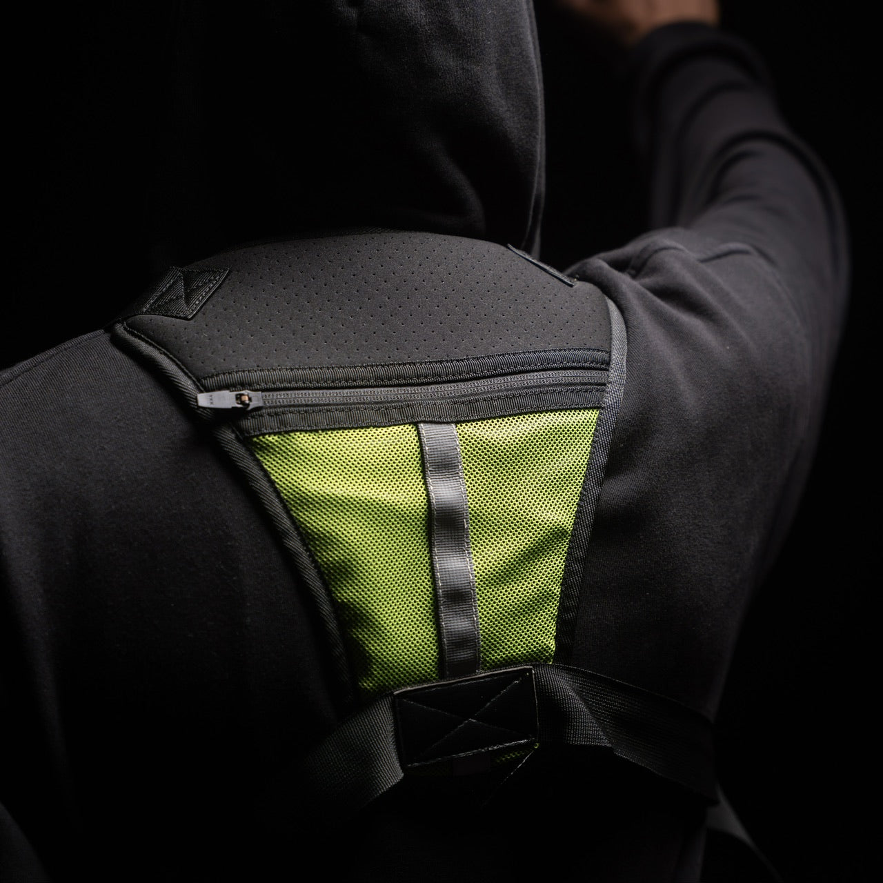 Utility Chest Pack Graffiti Green