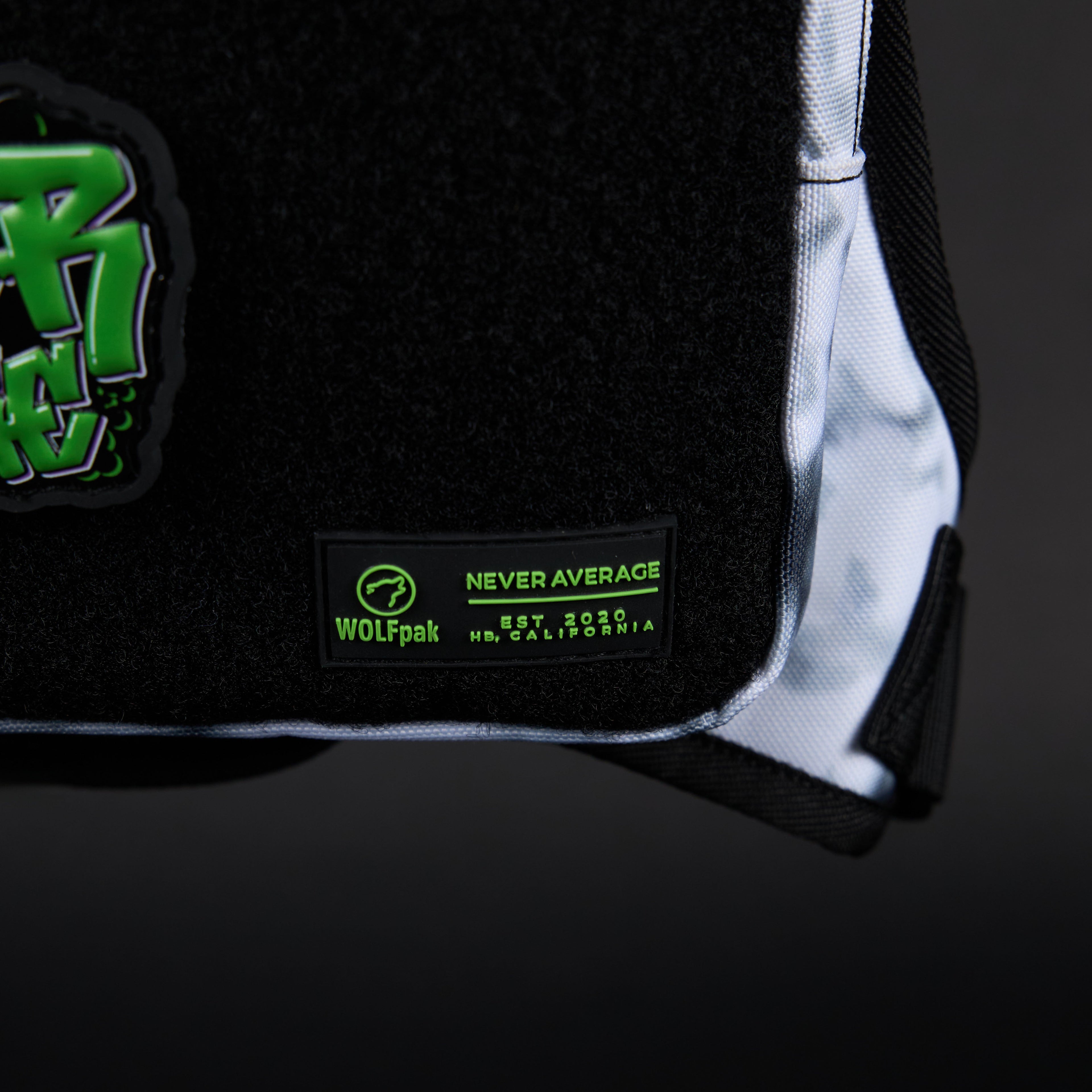 Utility Chest Pack Graffiti Green