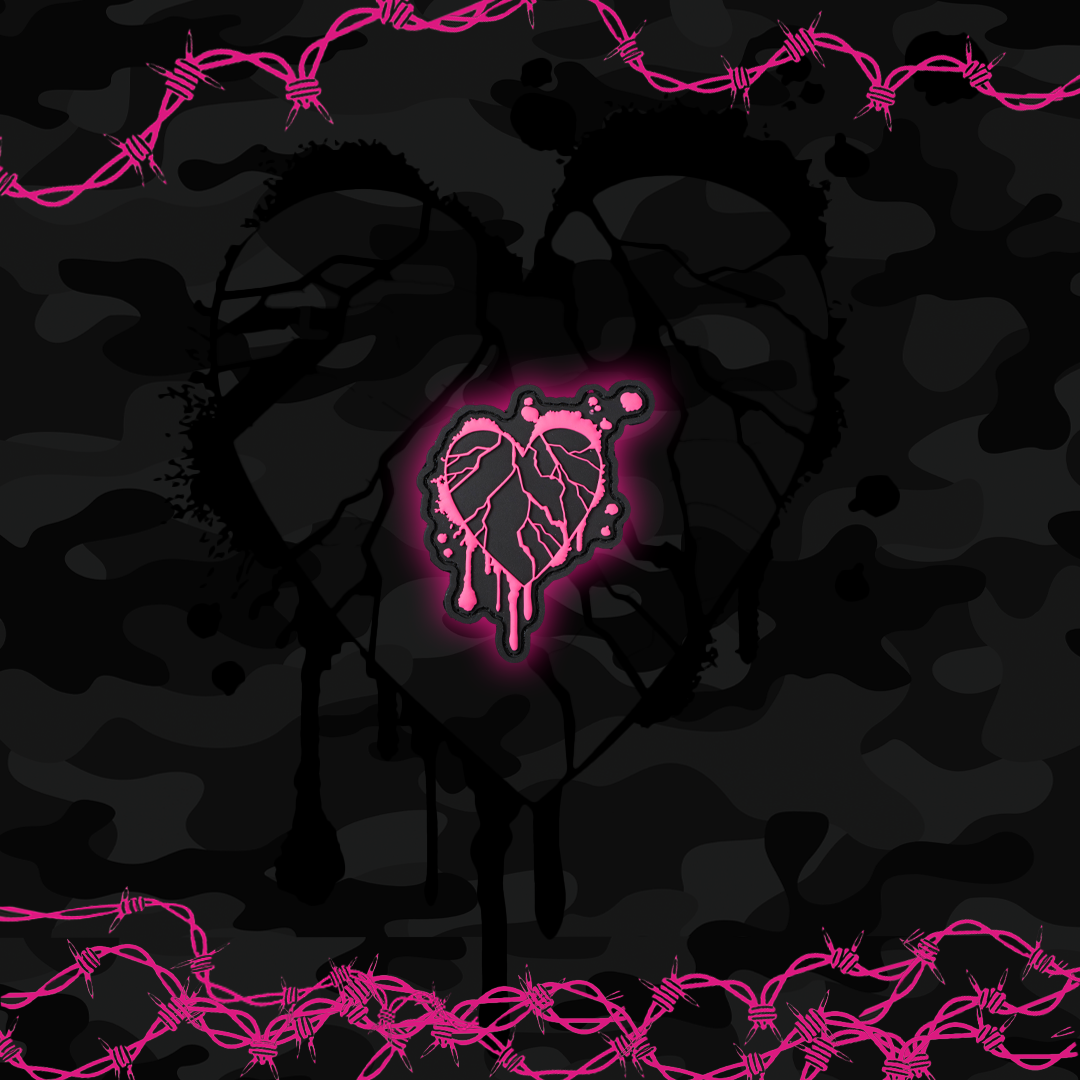 Black Crackled Heart Patch