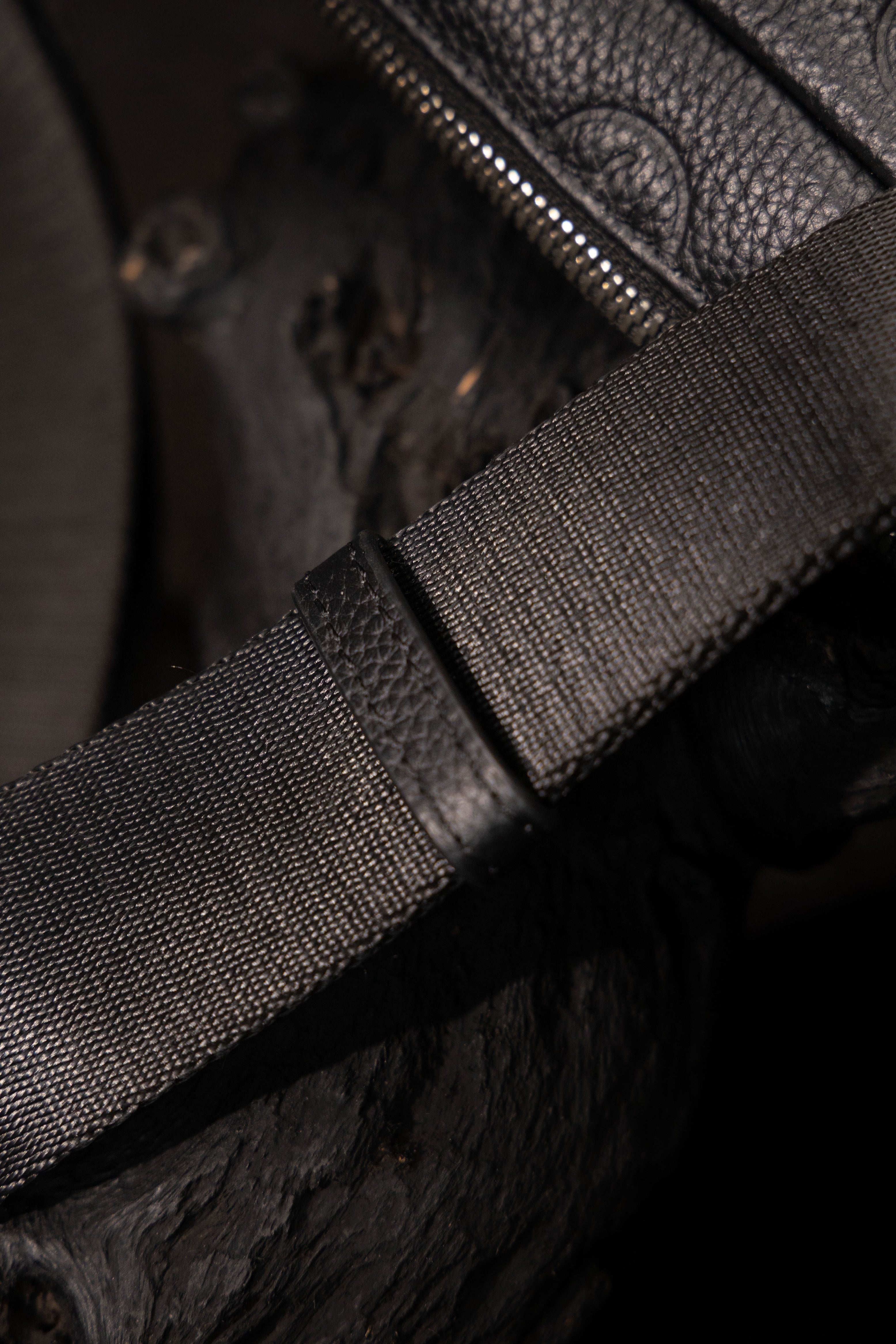 Crossbody Pack Black Luxury Leather