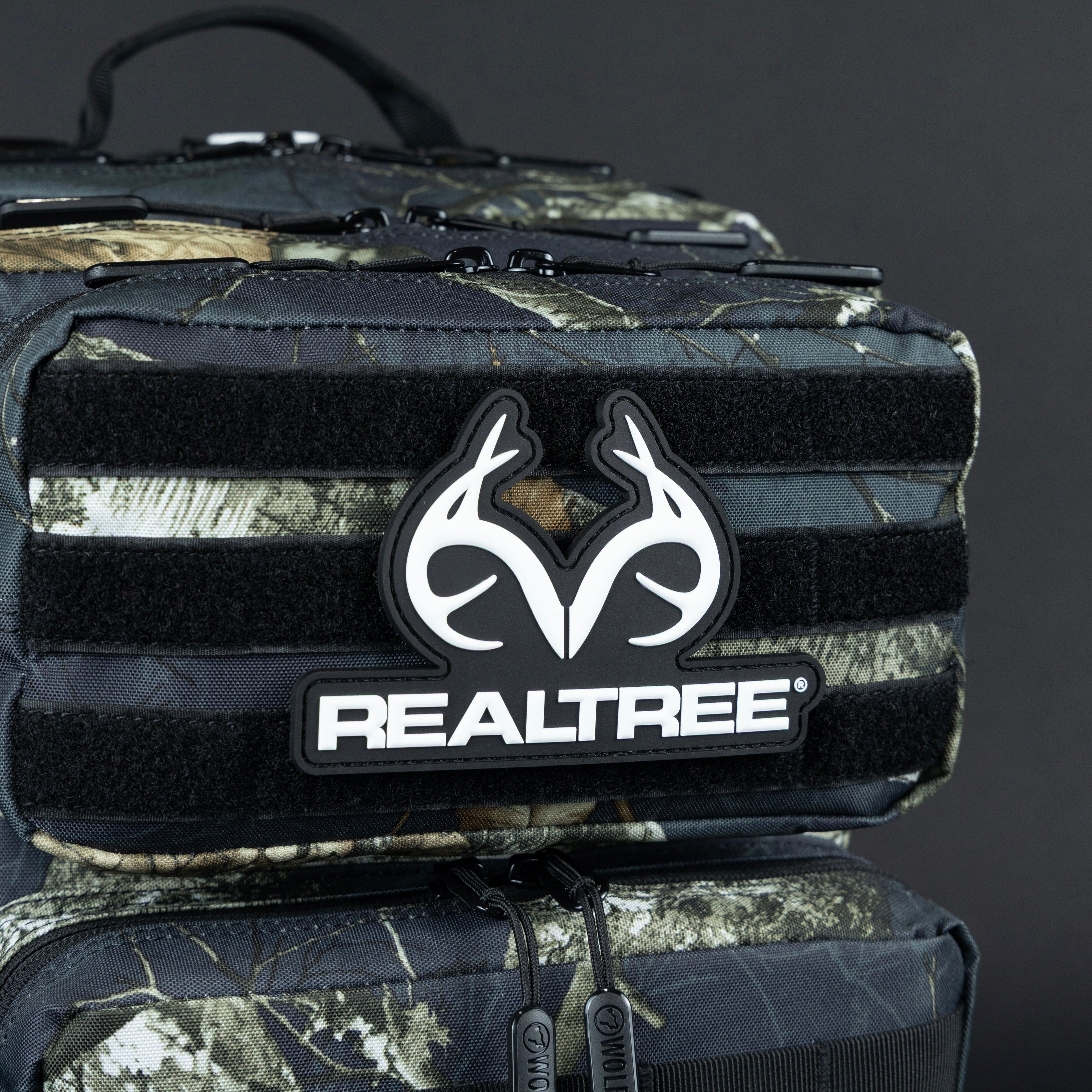 35L Realtree Edge Black Meal Prep Management