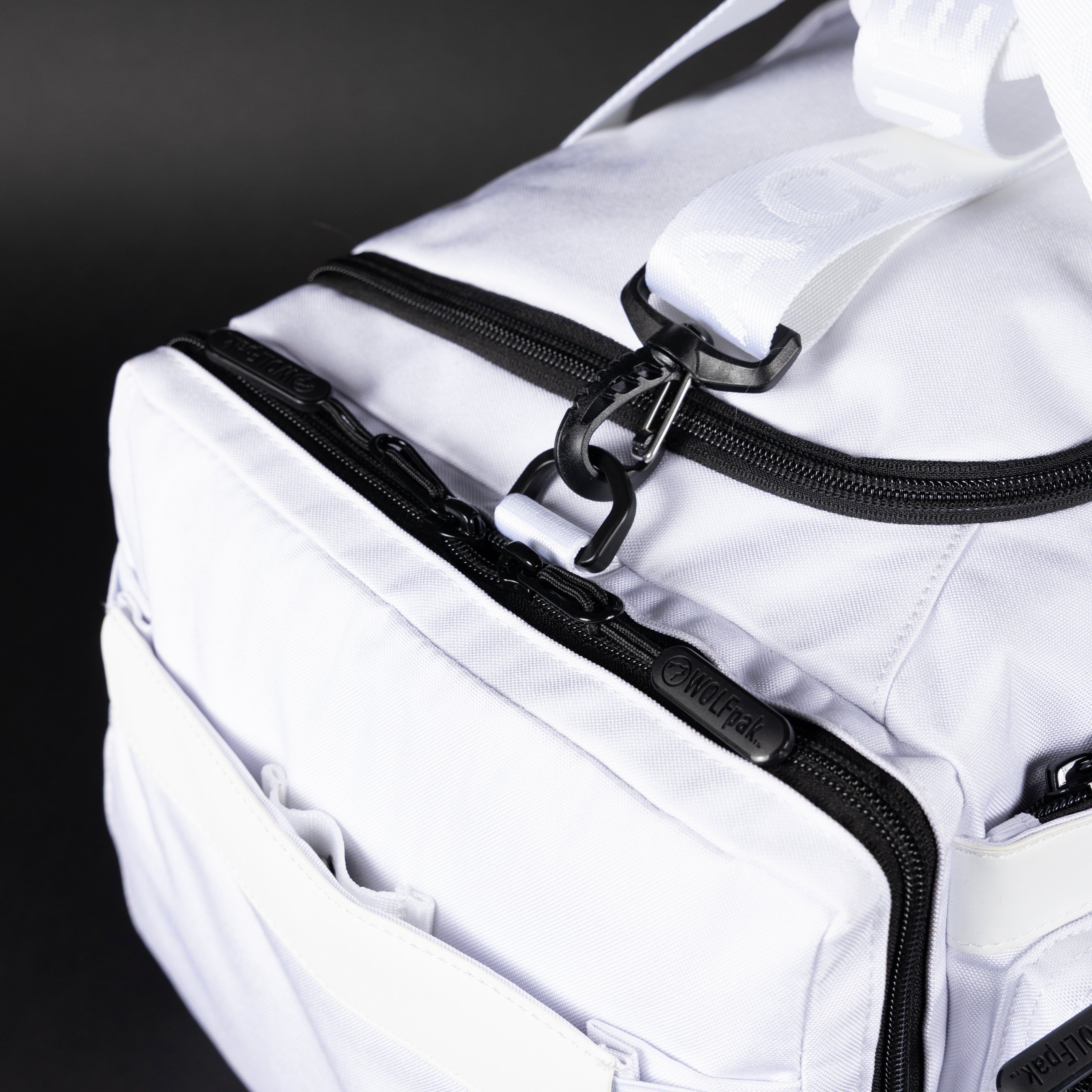 30L Perfect Duffle Bag Polar White