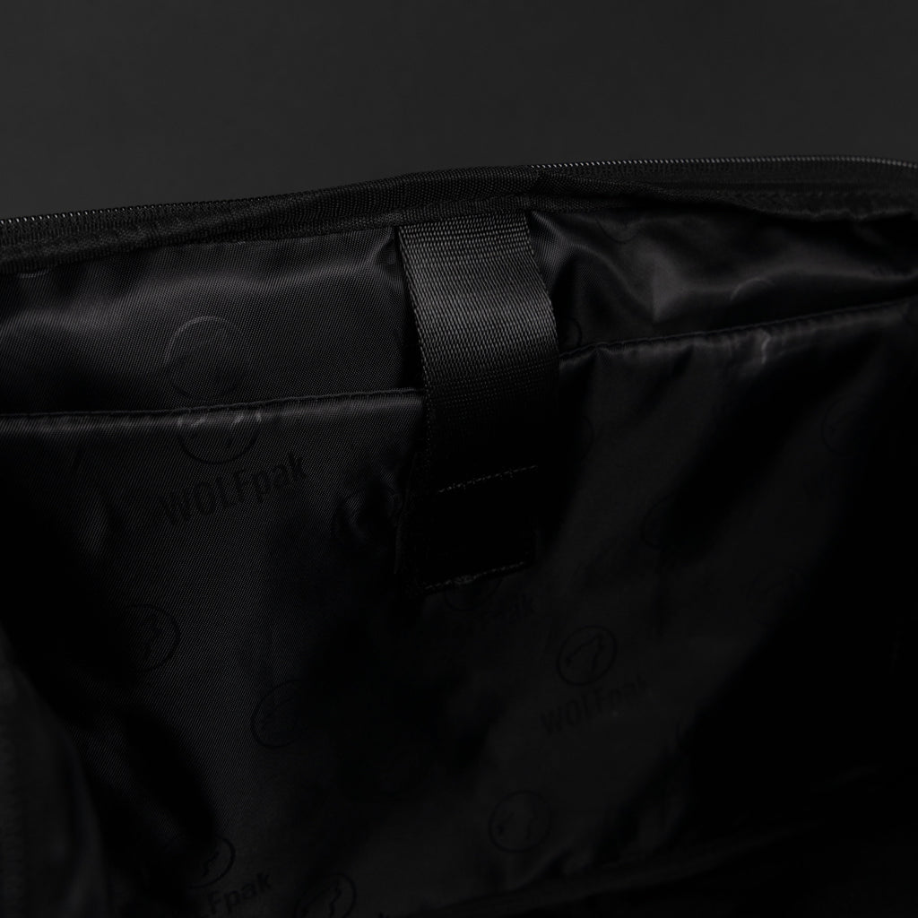 30L Perfect Meal Management Duffle Bag Alpha Black