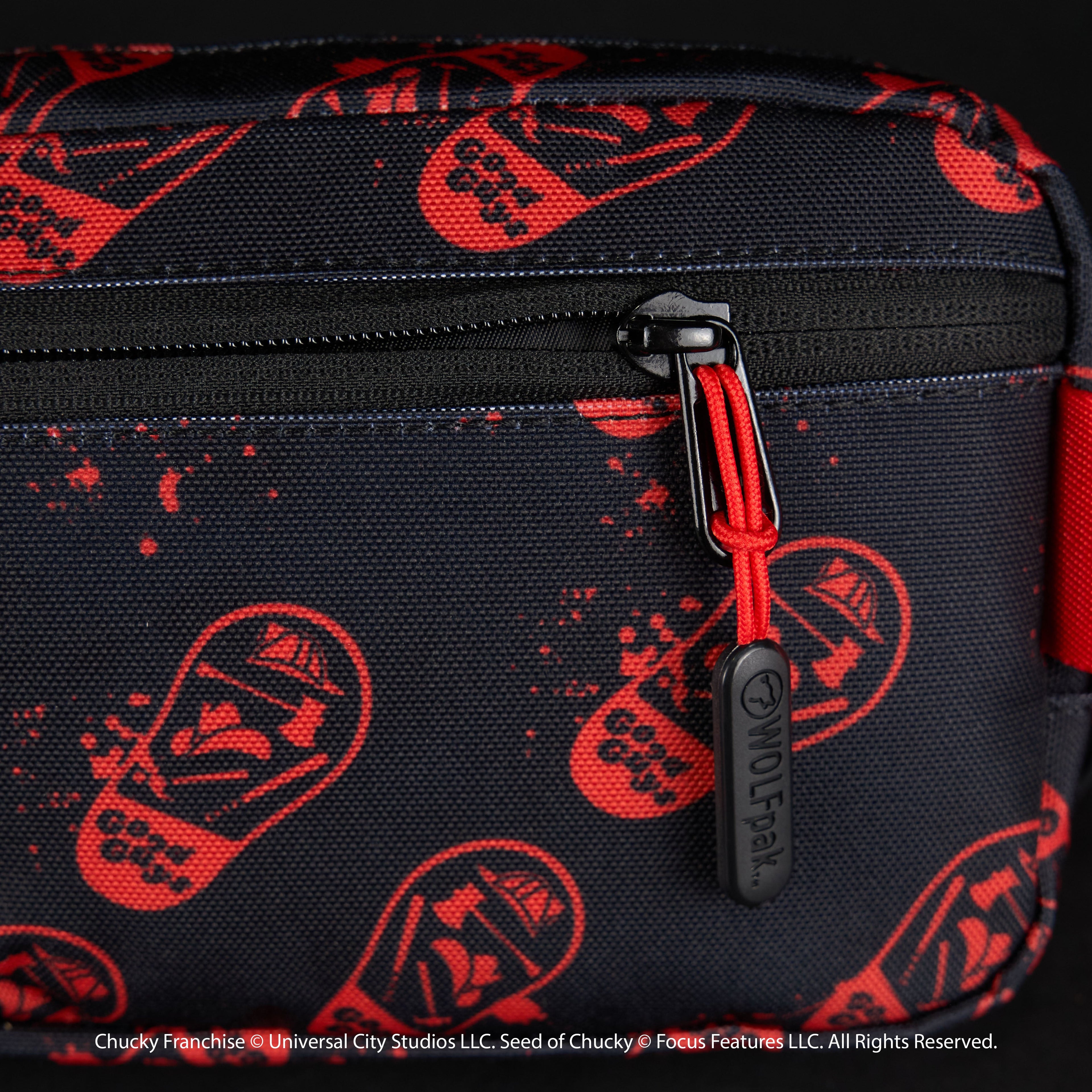 1.5L Crossbody Pack Chucky (PRE SALE)