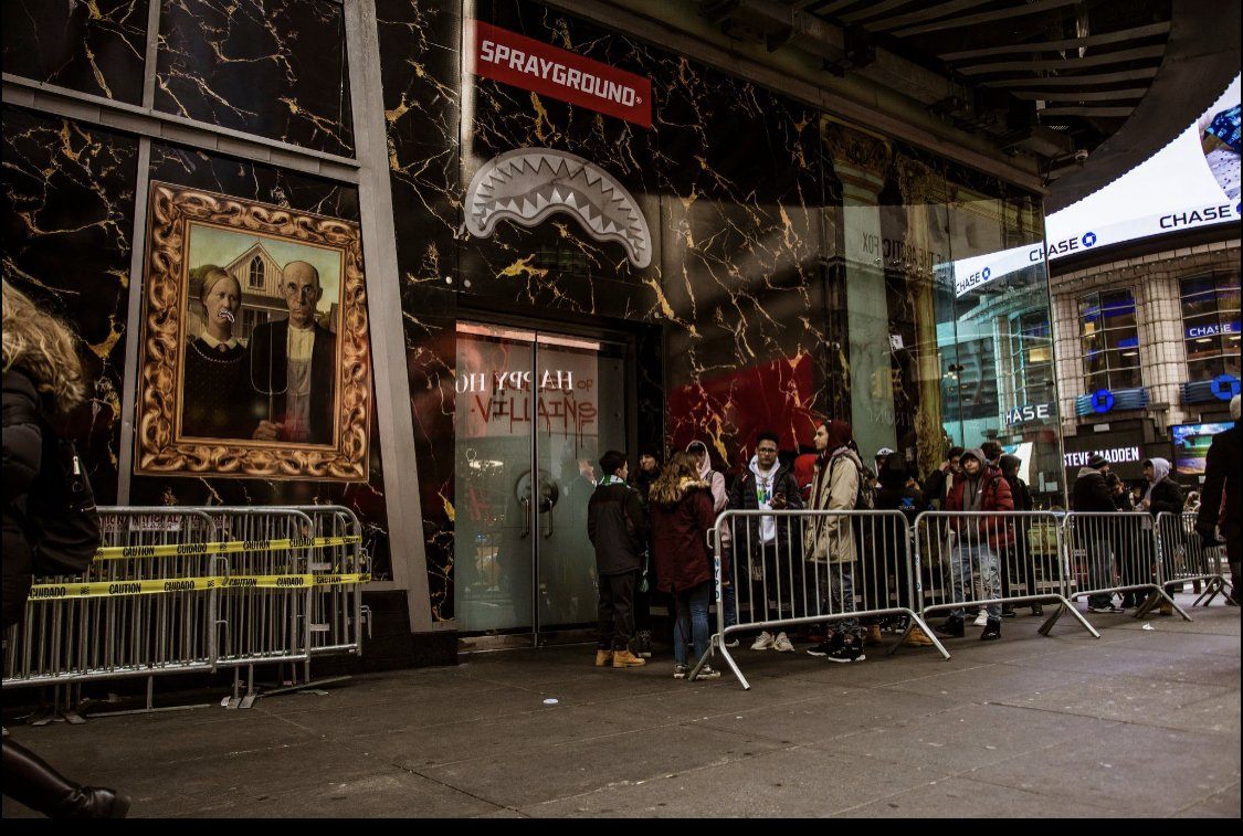 SANDFLOWER COLLABORATION VILLAINS LONG SLEEVE TEE