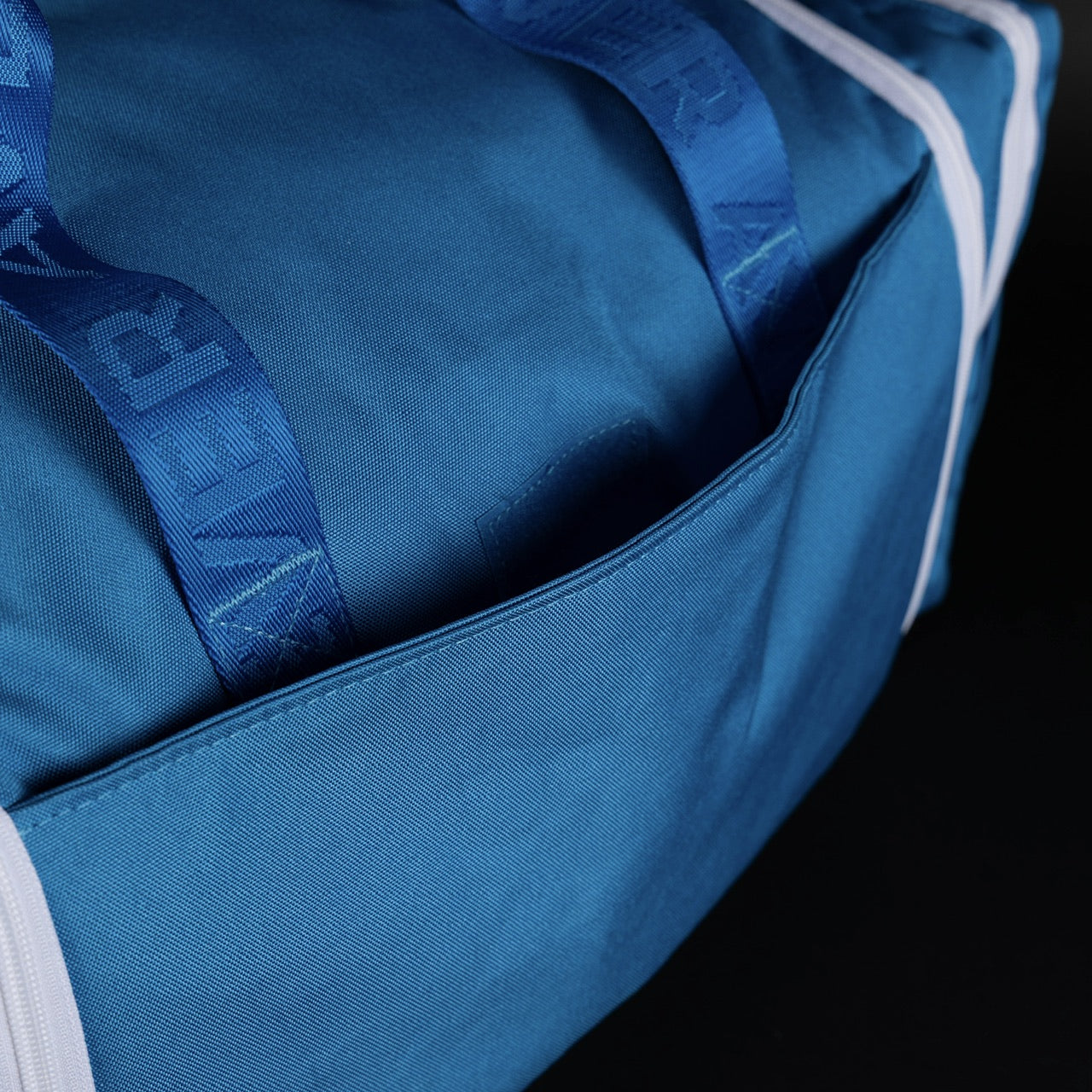 30L Perfect Duffle Bag DC's Justice League (SALE)