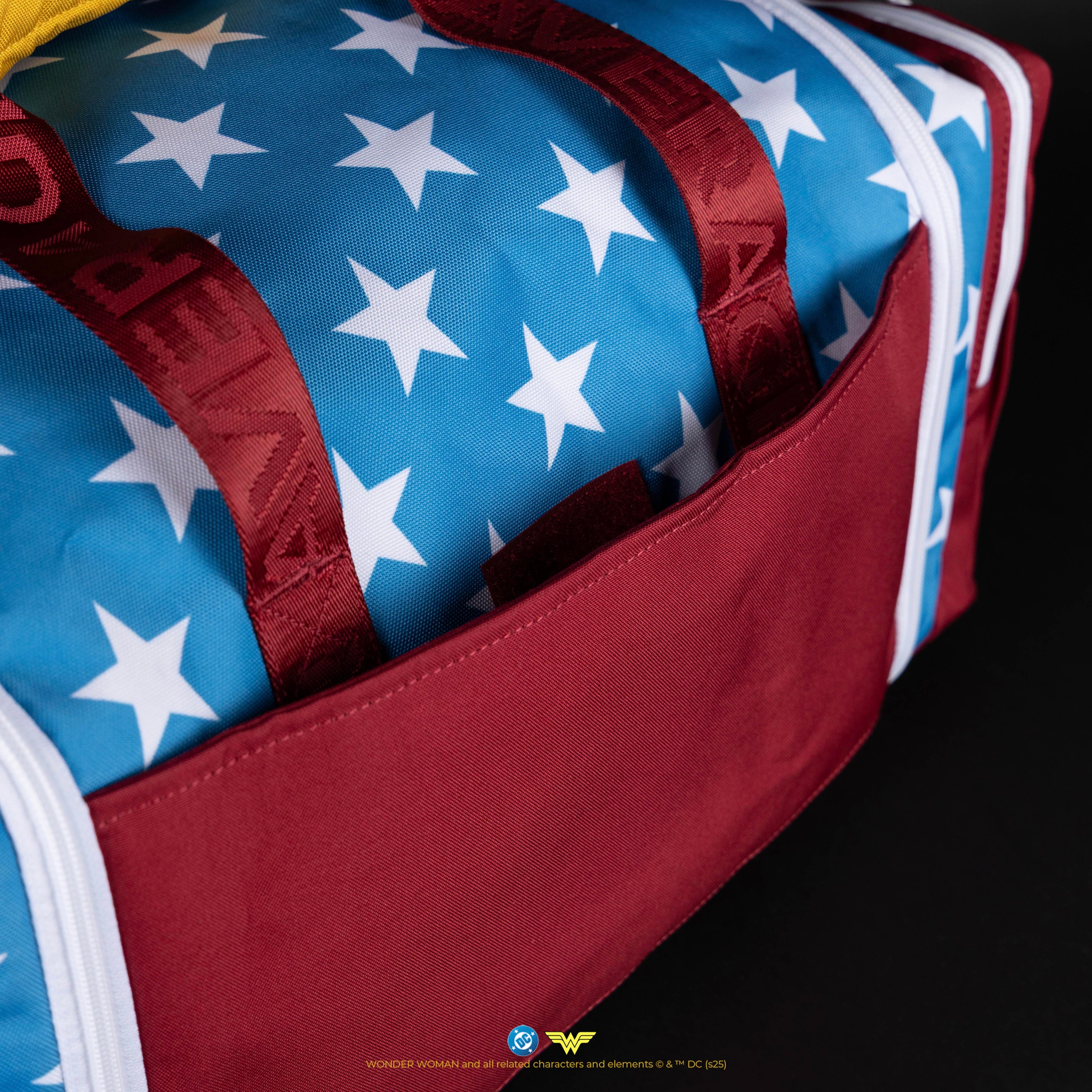 30L Perfect Duffle Bag Wonder Woman