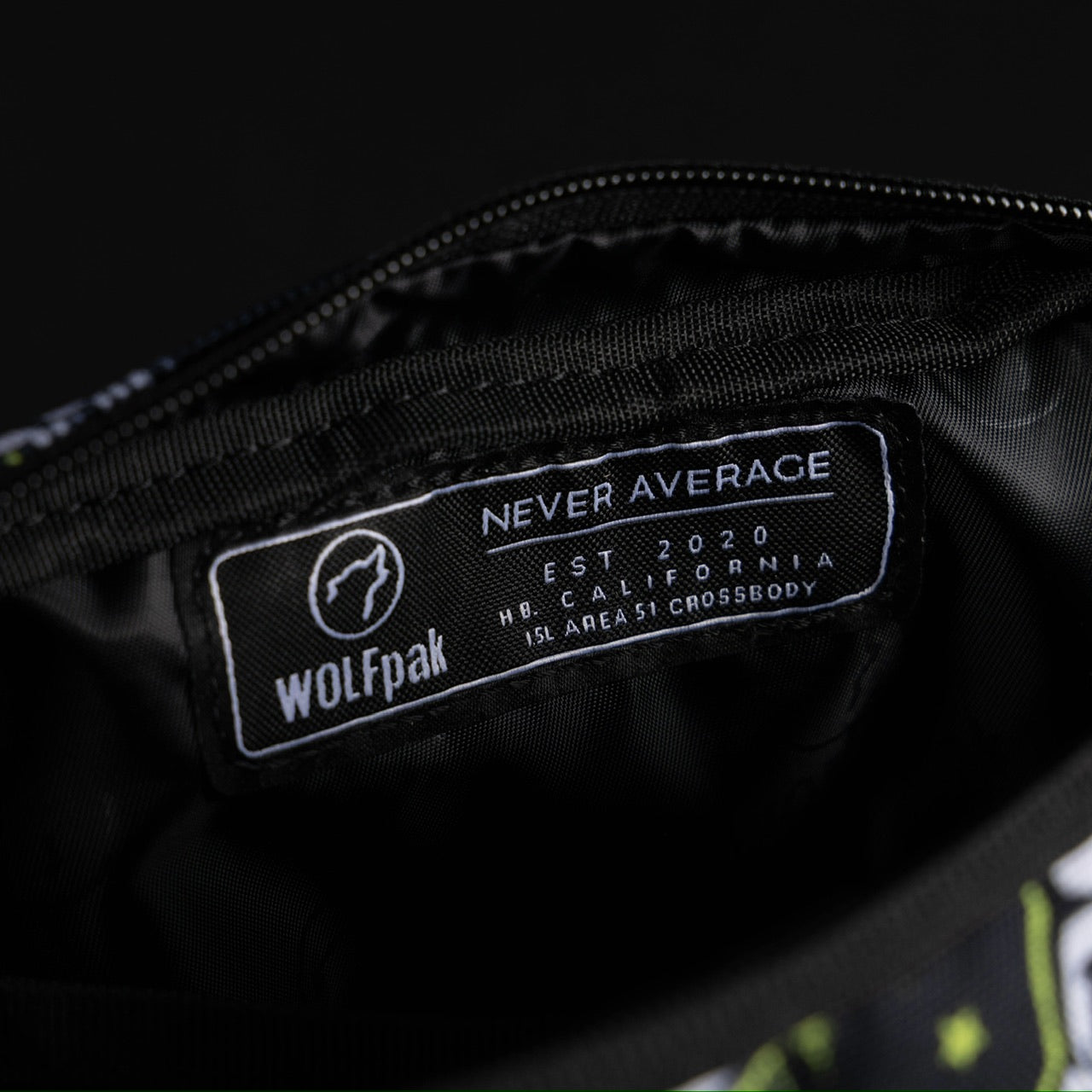 Crossbody Pack Area 51