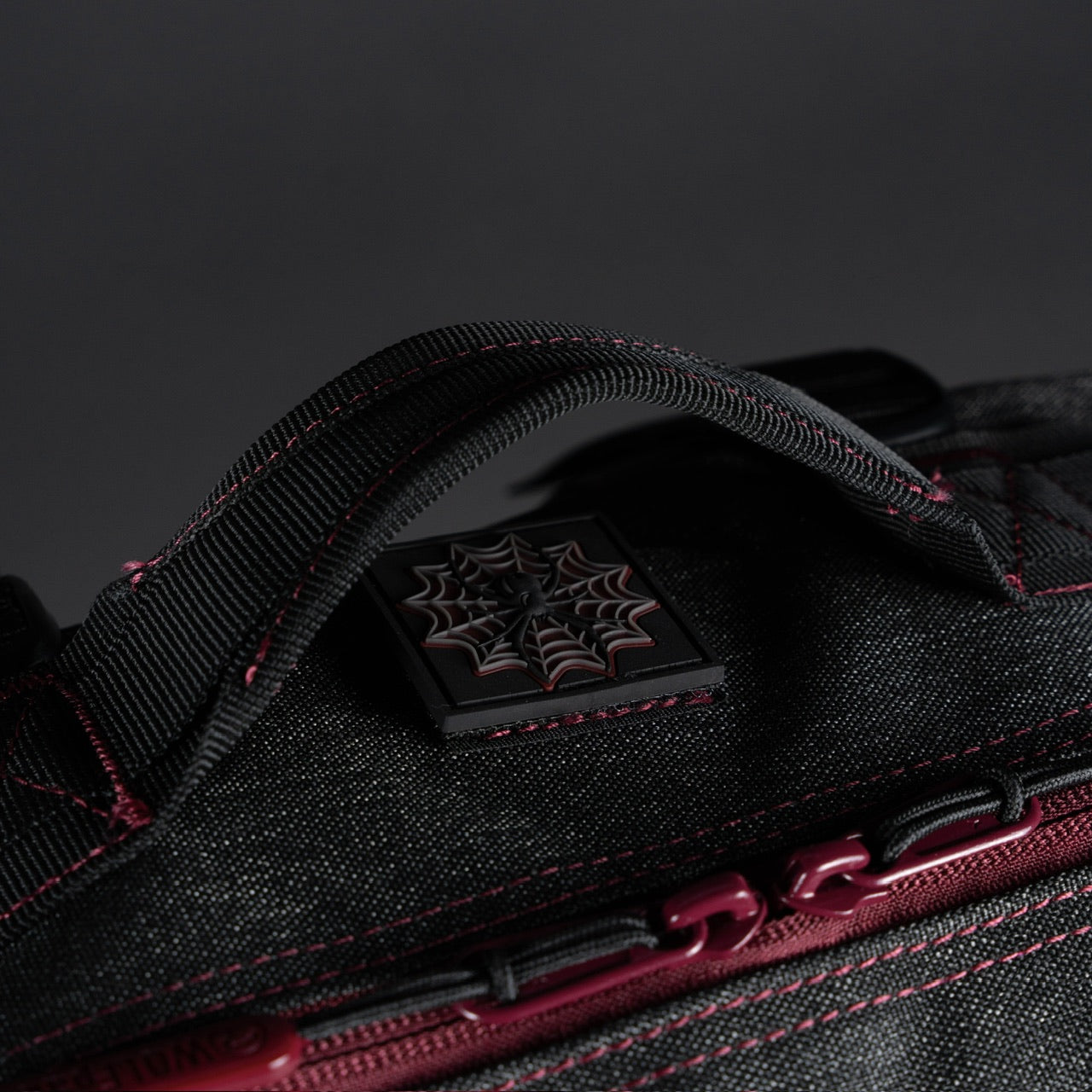 35L Backpack Black Widow