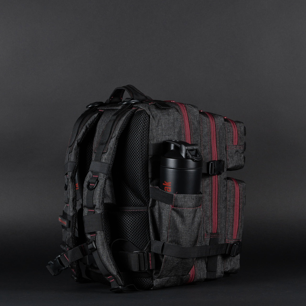 35L Backpack Black Widow