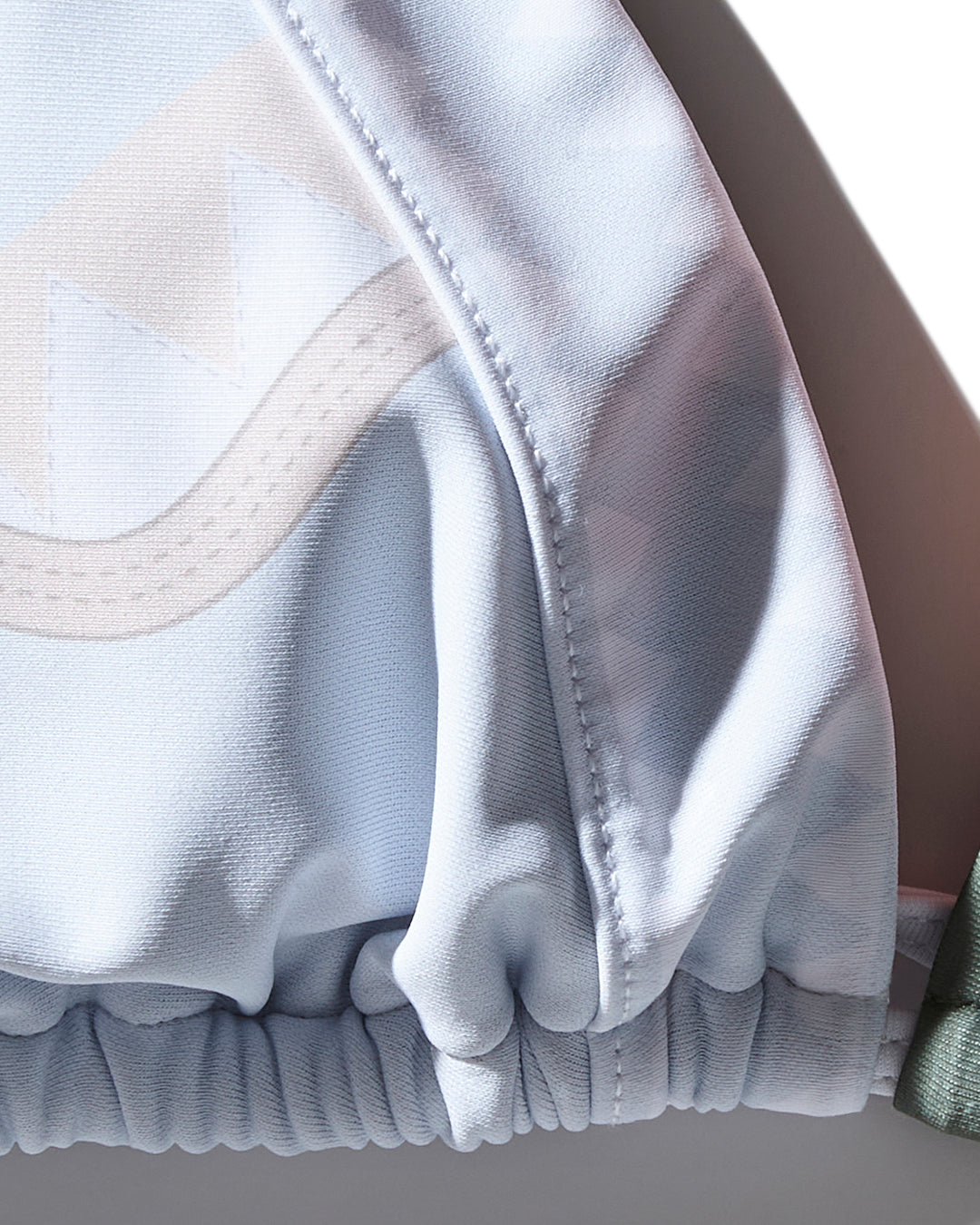 SPLIT BITE BIKINI TOP