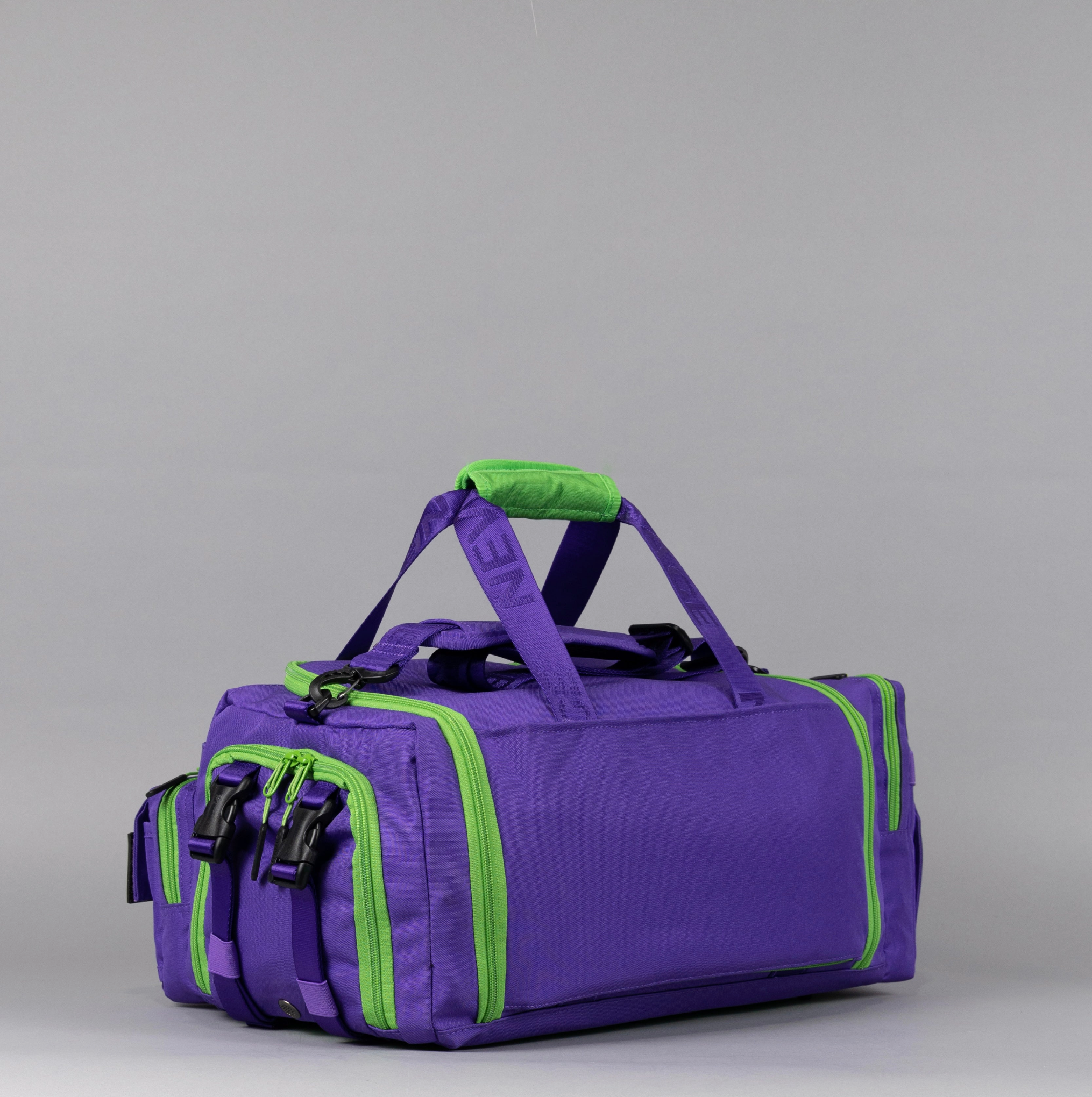 30L Perfect Duffle Bag Joker