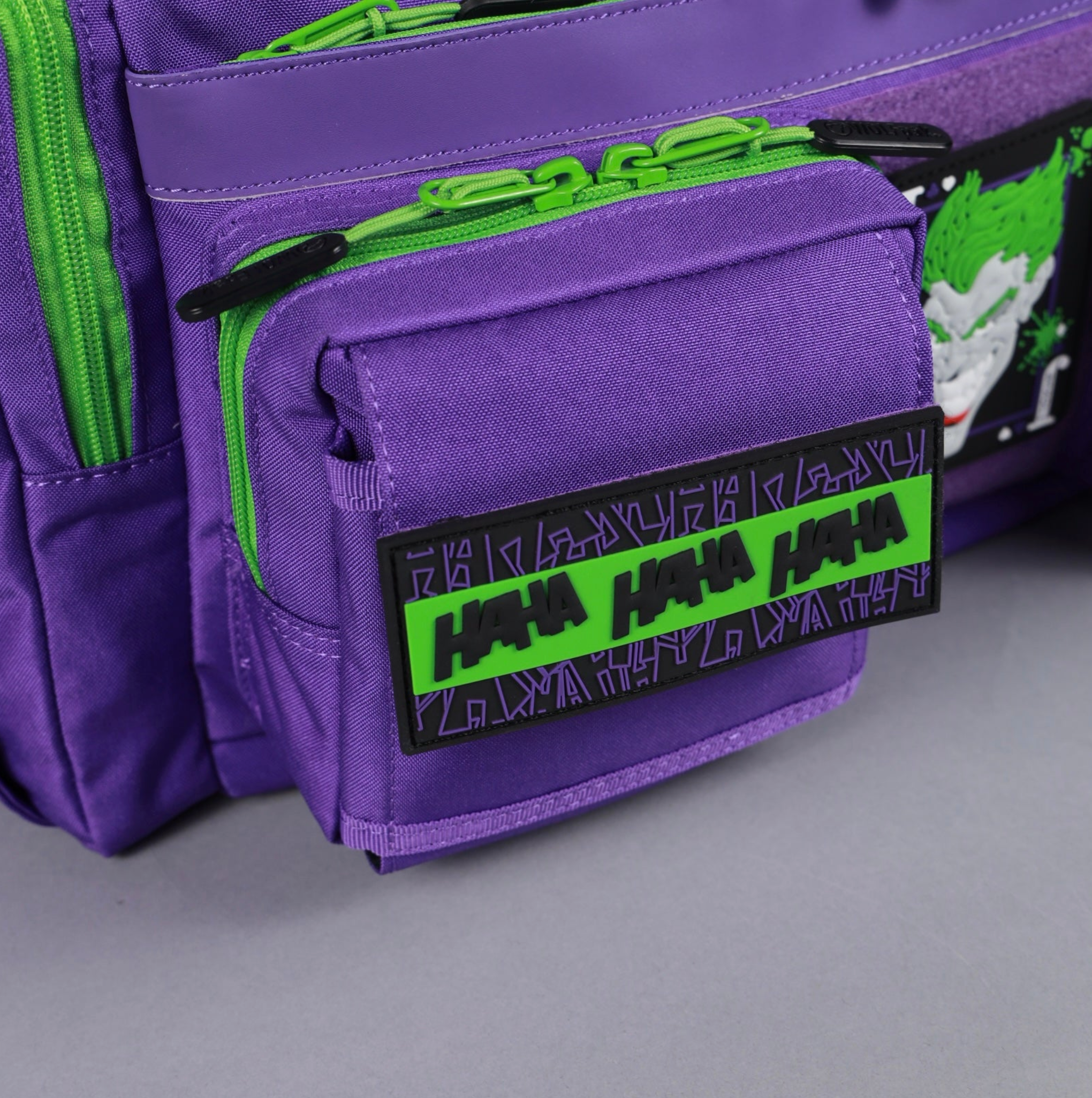 30L Perfect Duffle Bag Joker