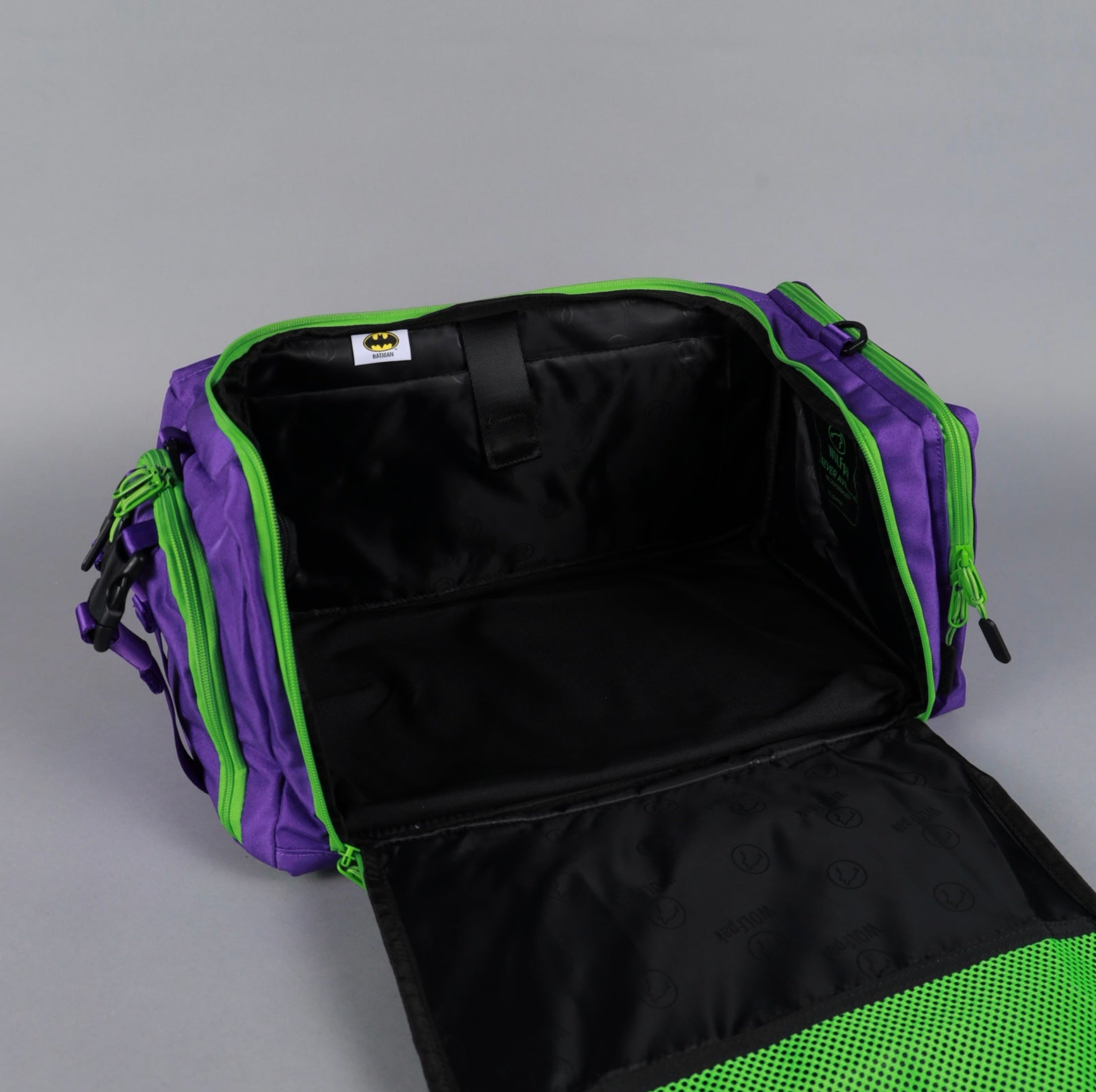 30L Perfect Duffle Bag Joker
