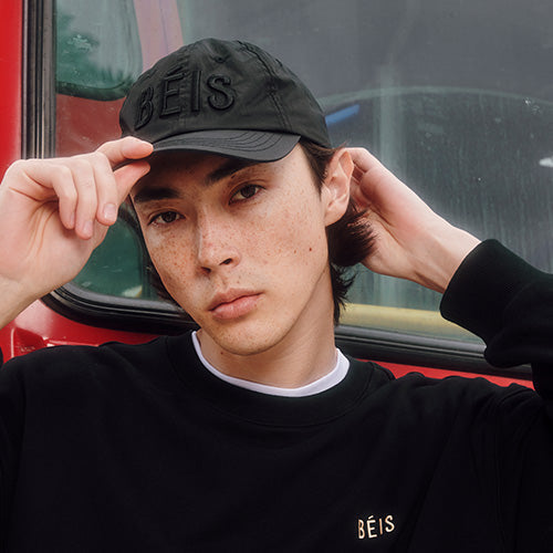 The BÉISball Cap in Black