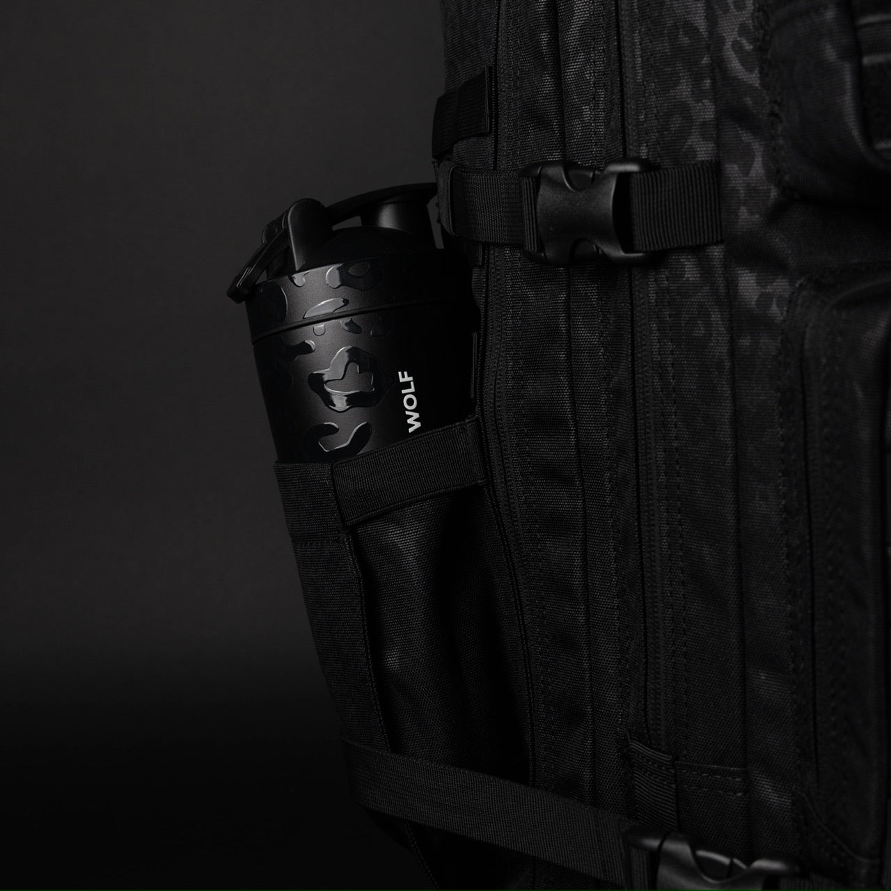 25L Backpack Black Leopard