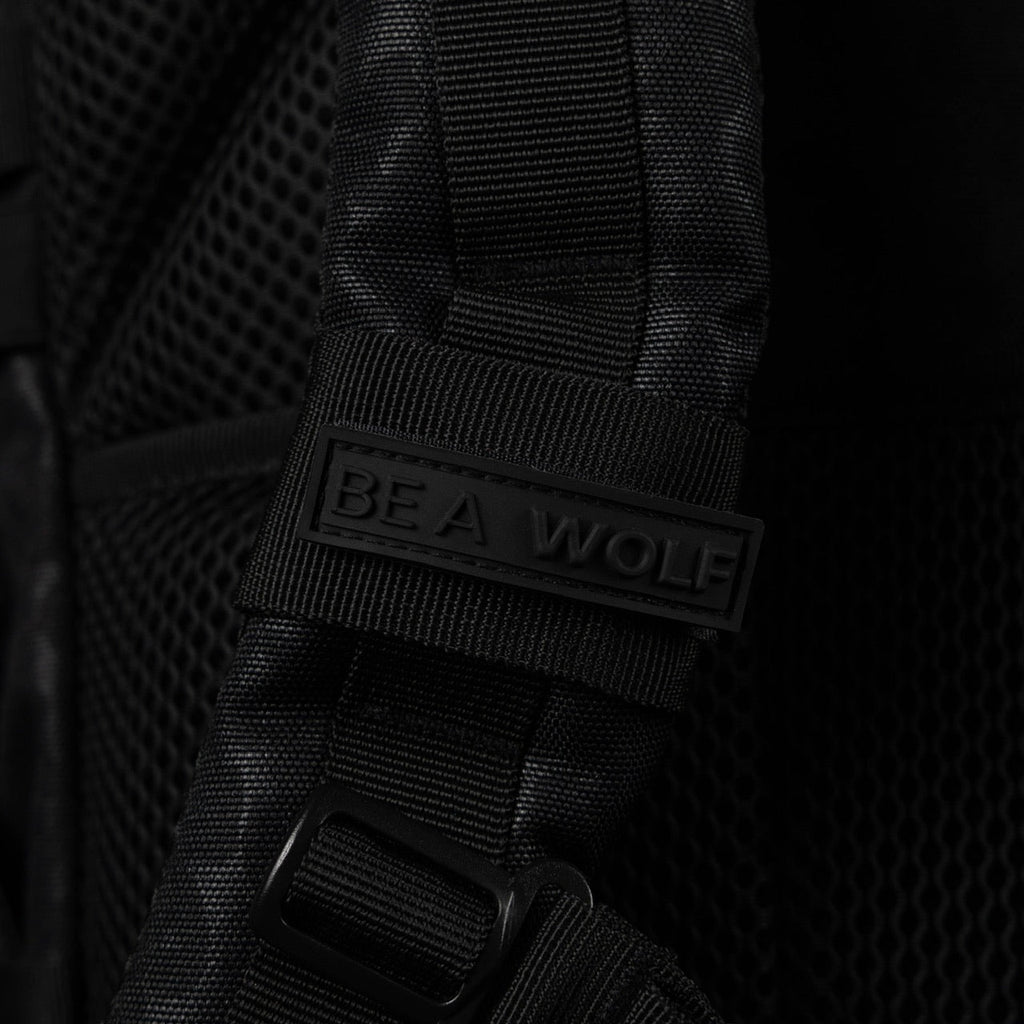 35L Backpack Black Leopard